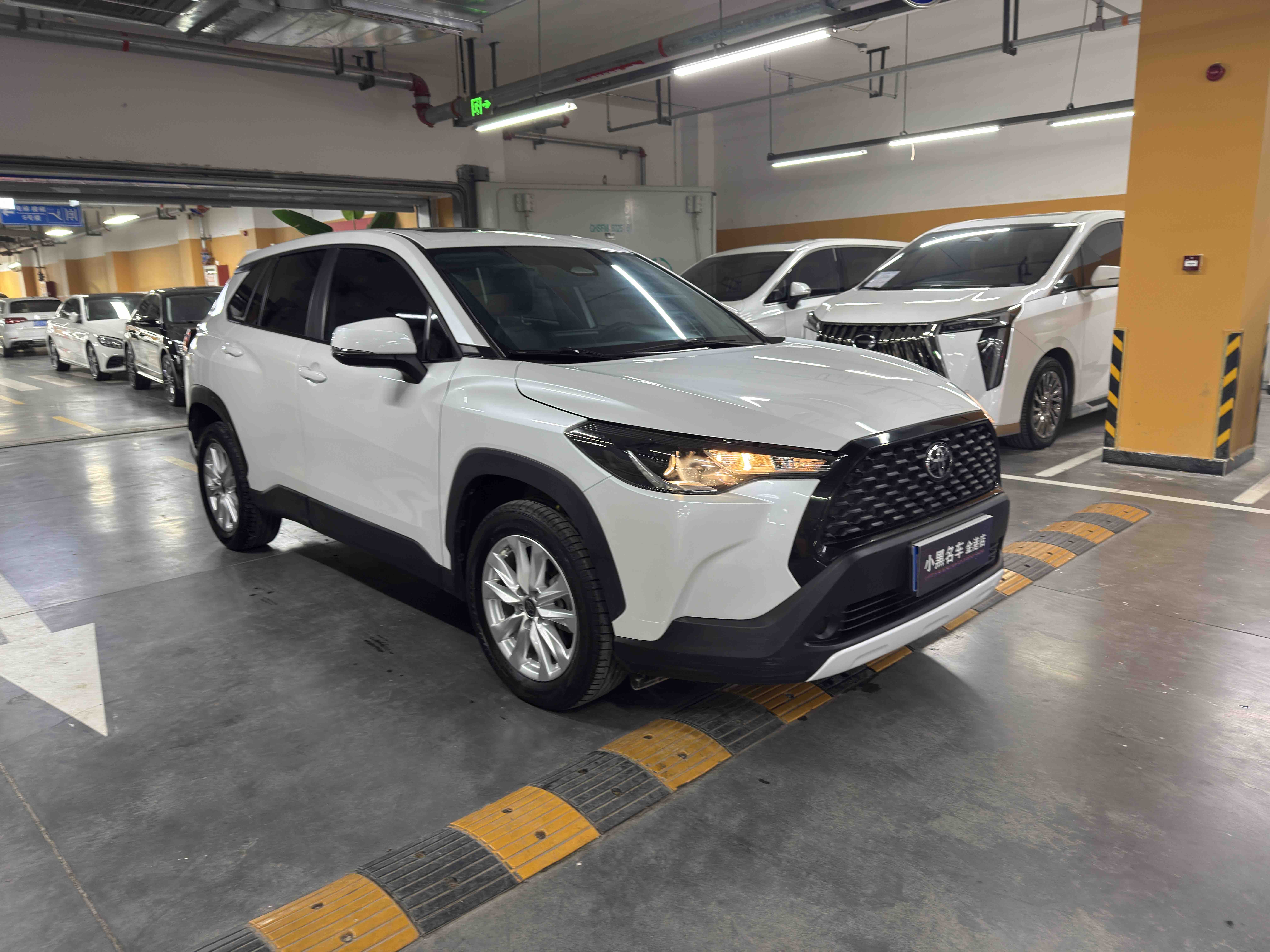 Corolla Cross 2023 car image #3