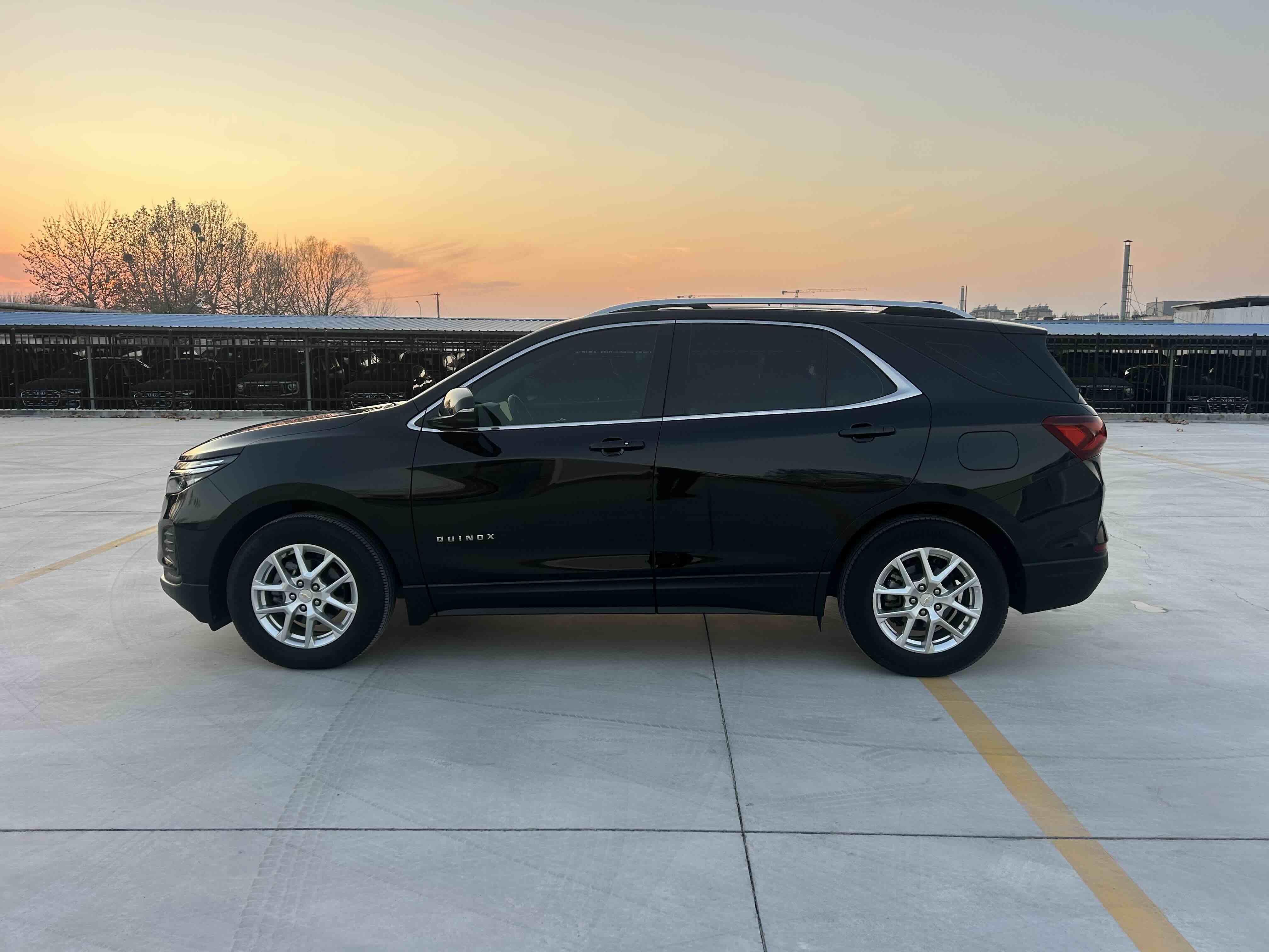 Chevrolet Equinox 2023 #3 Chevrolet Equinox 2023 car image #3