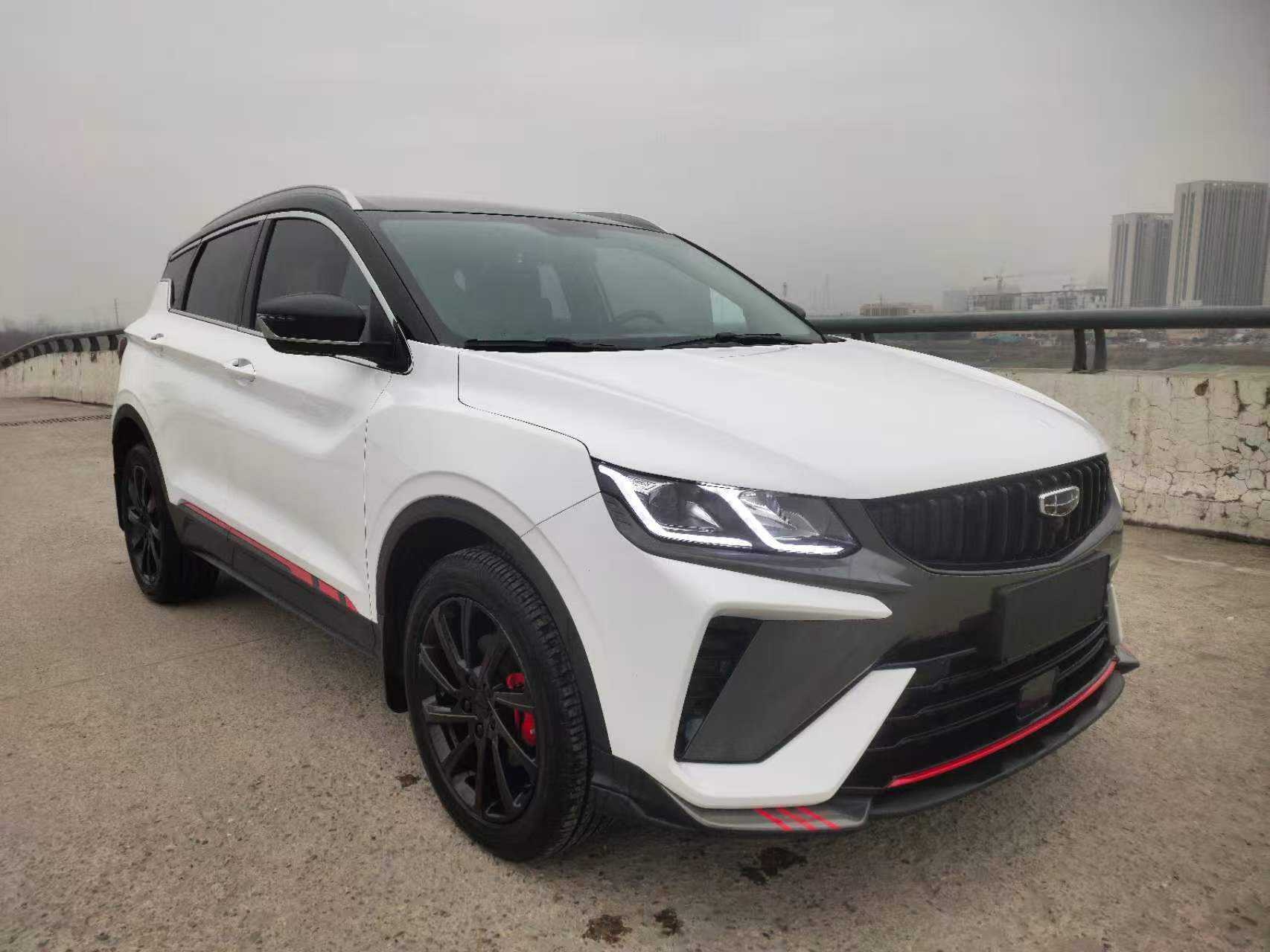 GEELY Coolray 2024 image de voiture #3