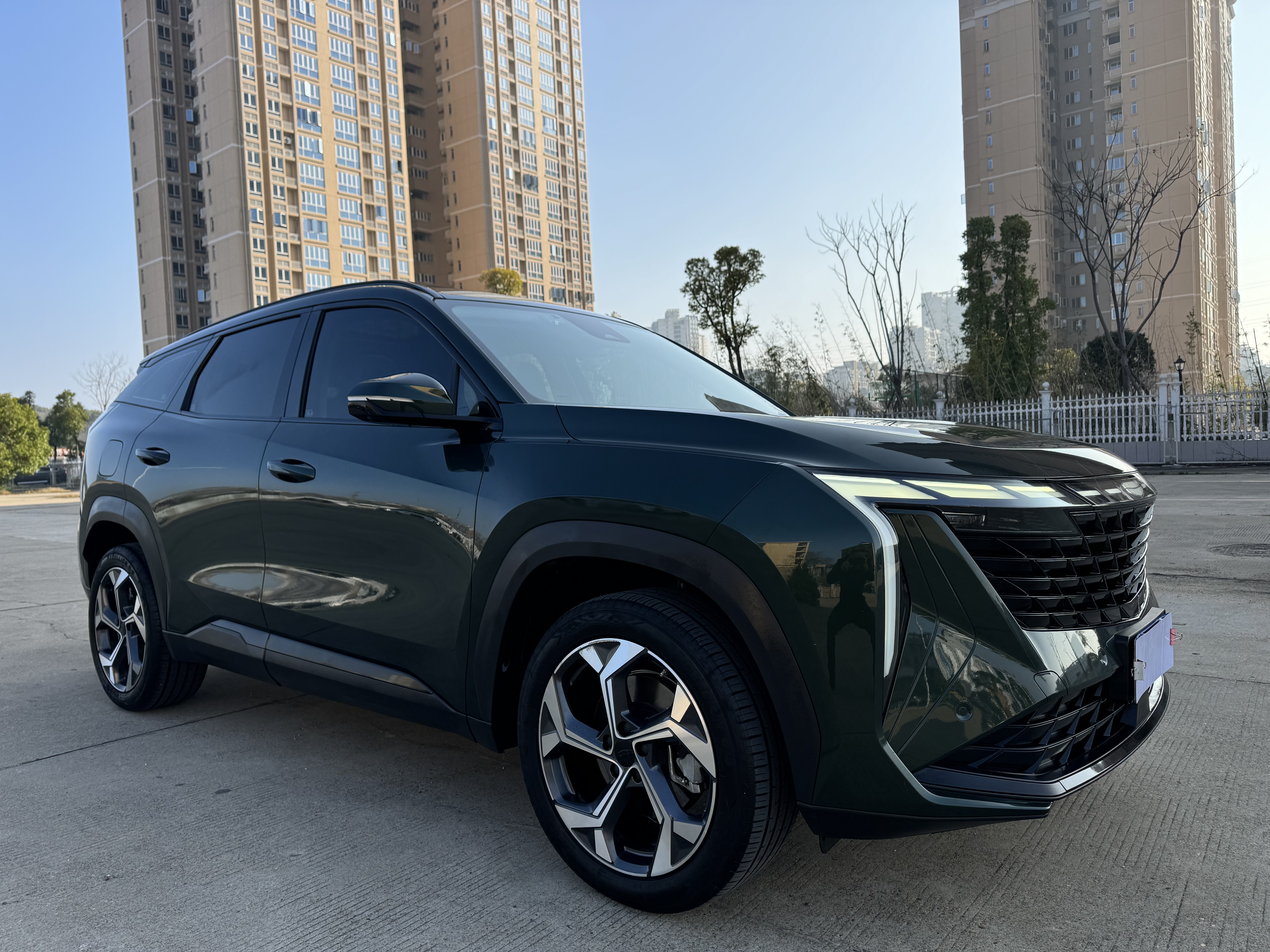 GEELY Boyue L 2024 car image #3