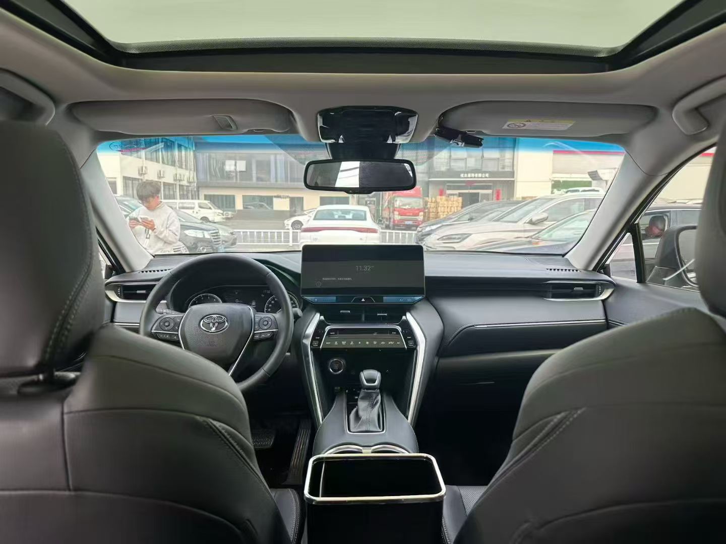 Toyota Harrier 2024 #3 Toyota Harrier 2024 car image #3