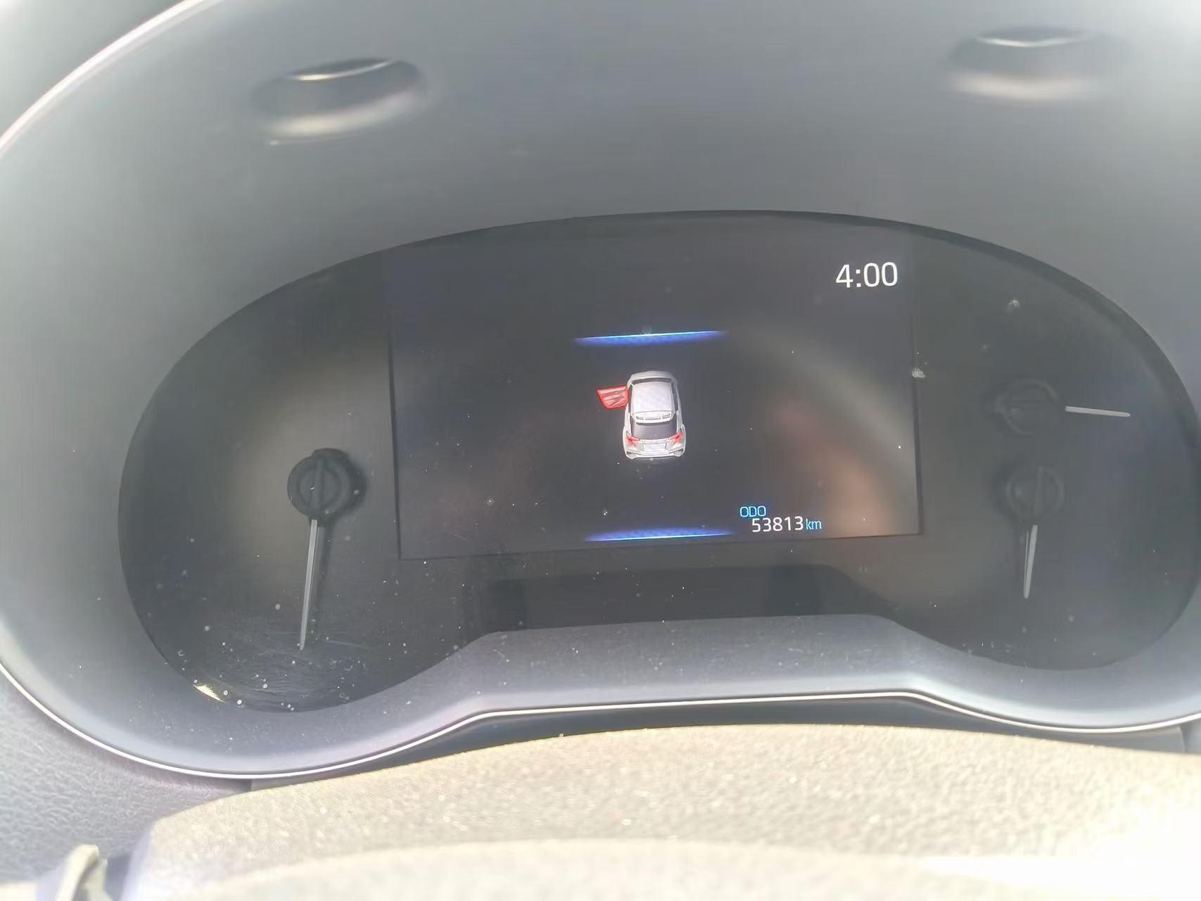 Toyota Izoa 2025 car image #3