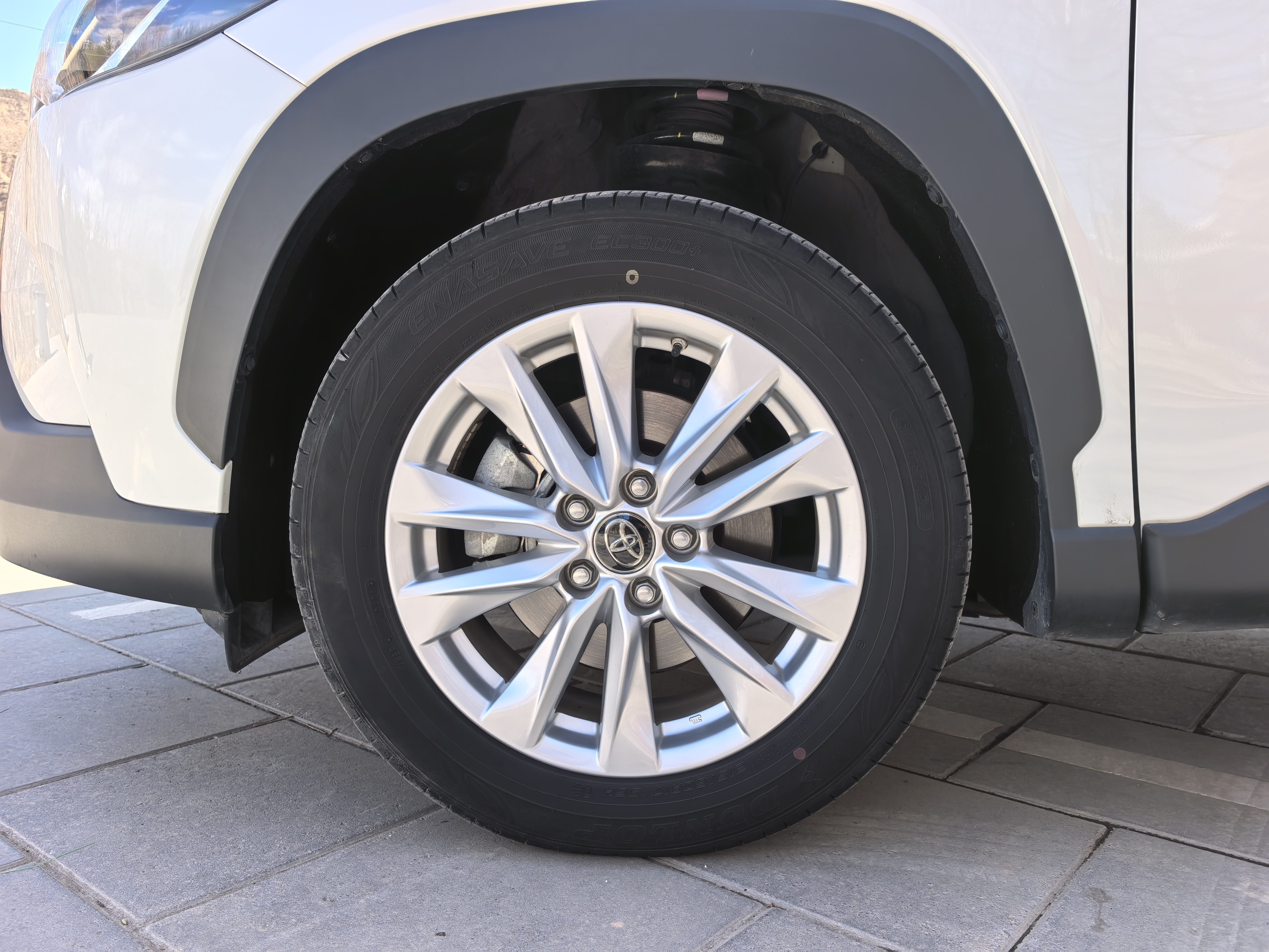 丰田 卡罗拉锐放 2023 汽车图片 #3