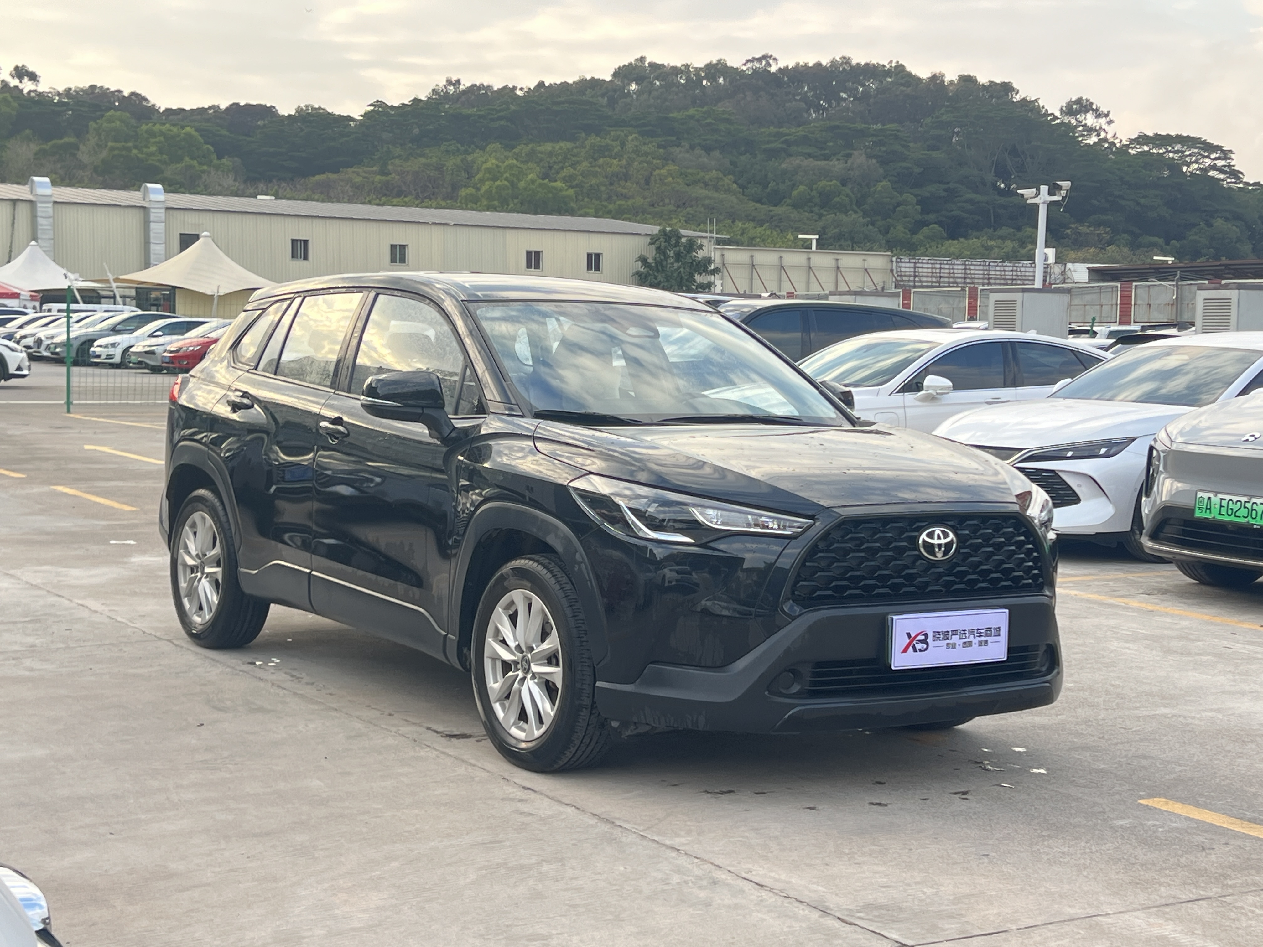 Toyota Corolla Cross 2024 immagine di auto #3