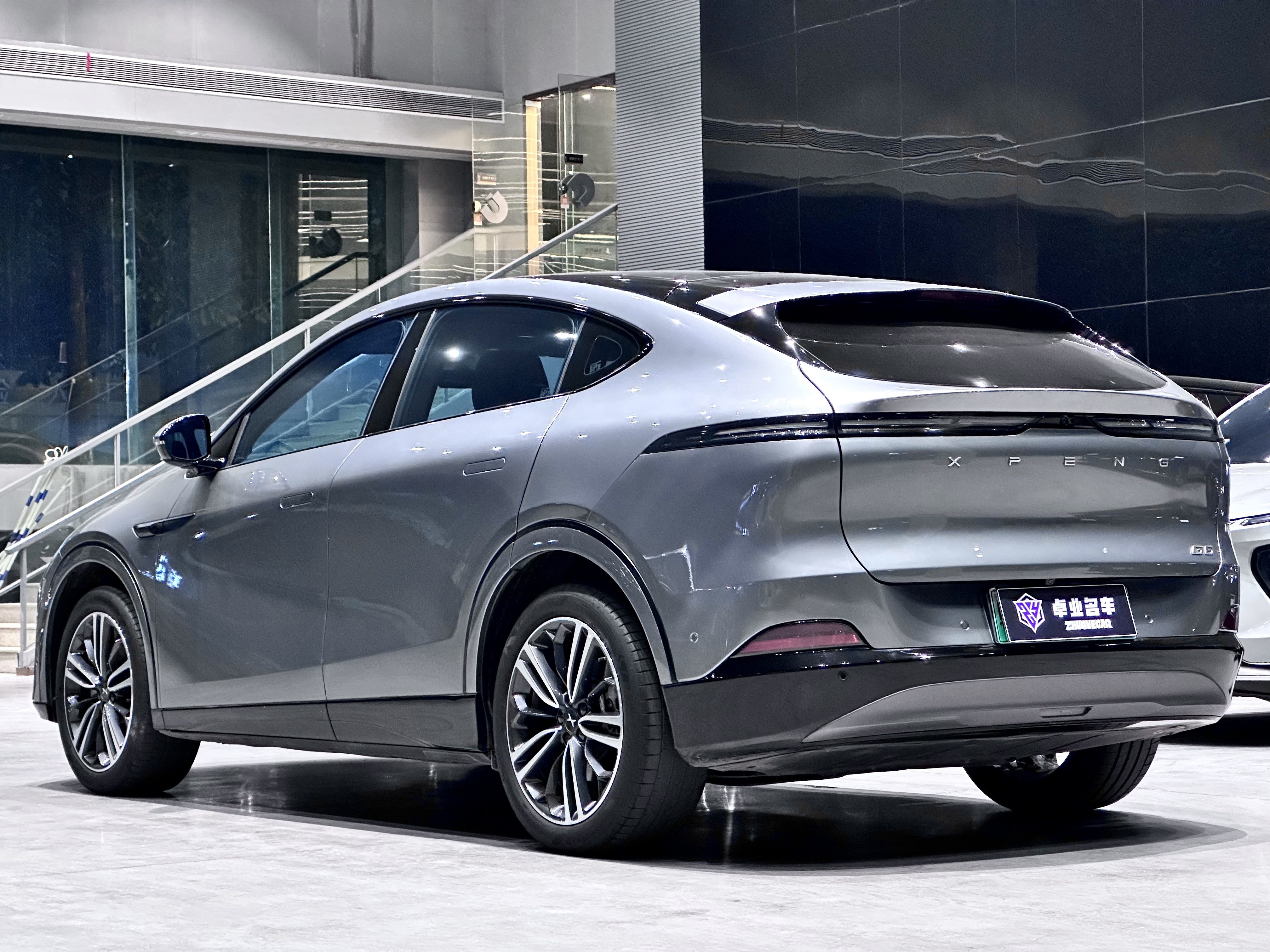 Xpeng G6 2023 car image #3