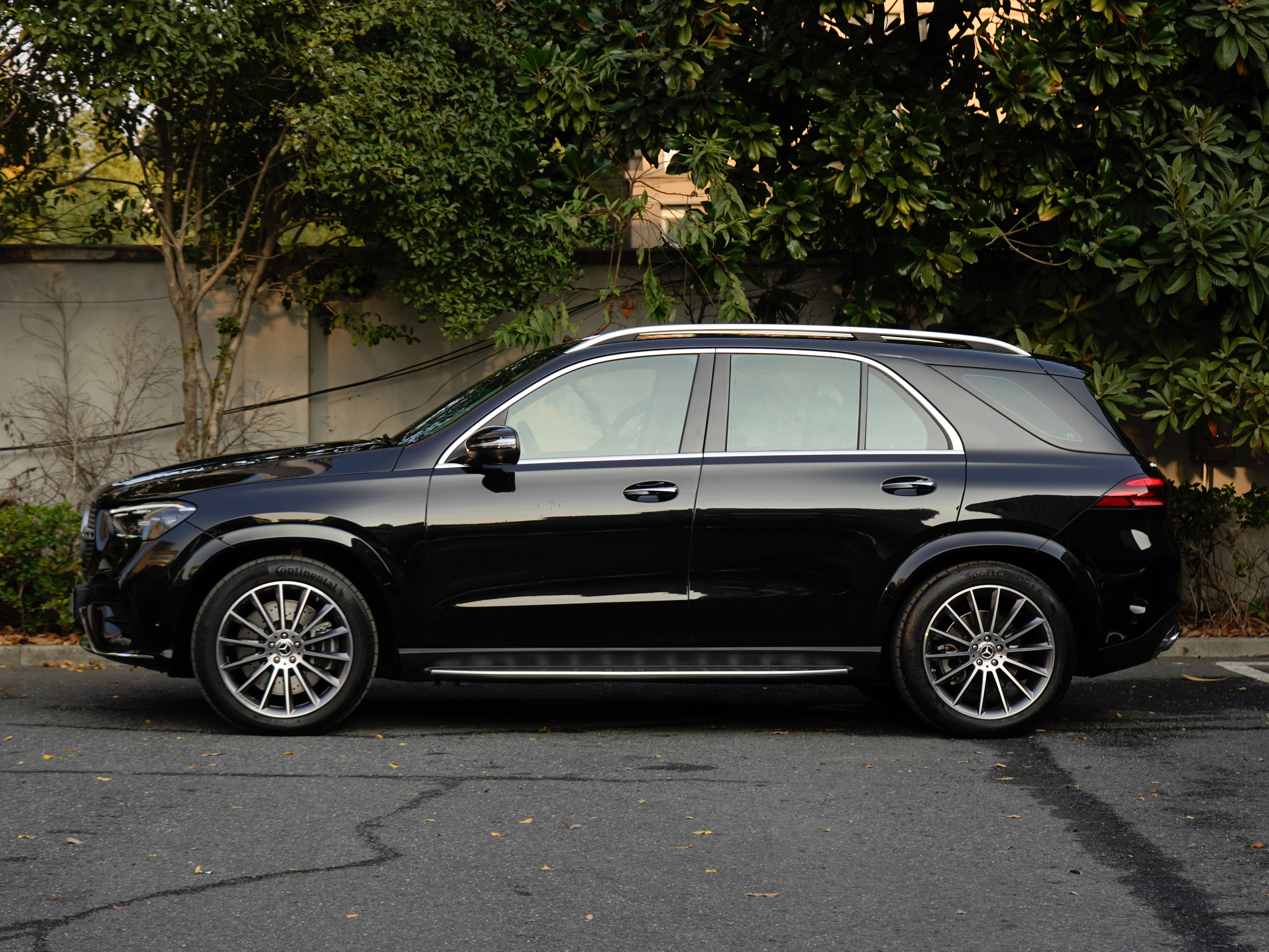 Mercedes-Benz GLE Class 2024 #3 Mercedes-Benz GLE Class 2024 car image #3