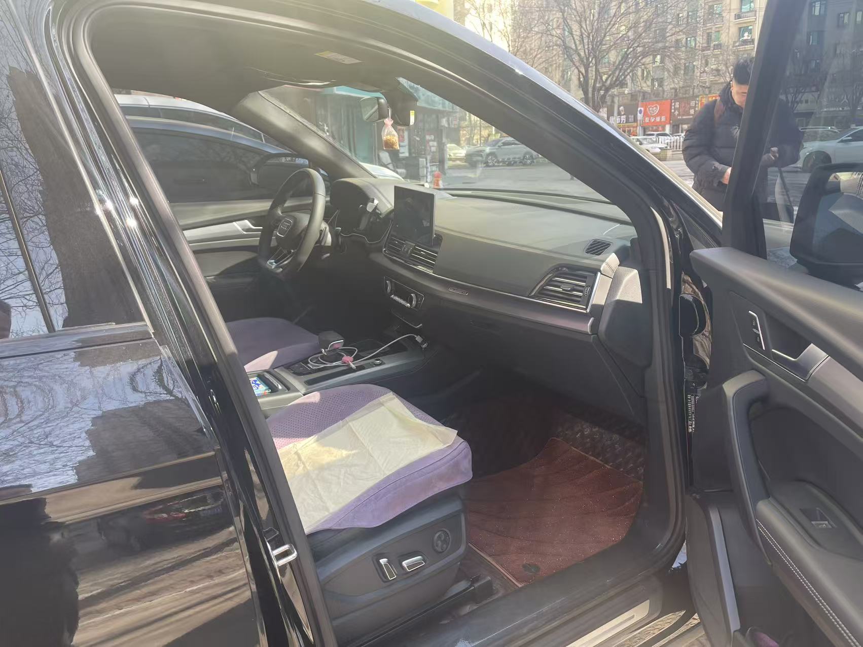 Audi Q5L Sportback 2024 car image #3