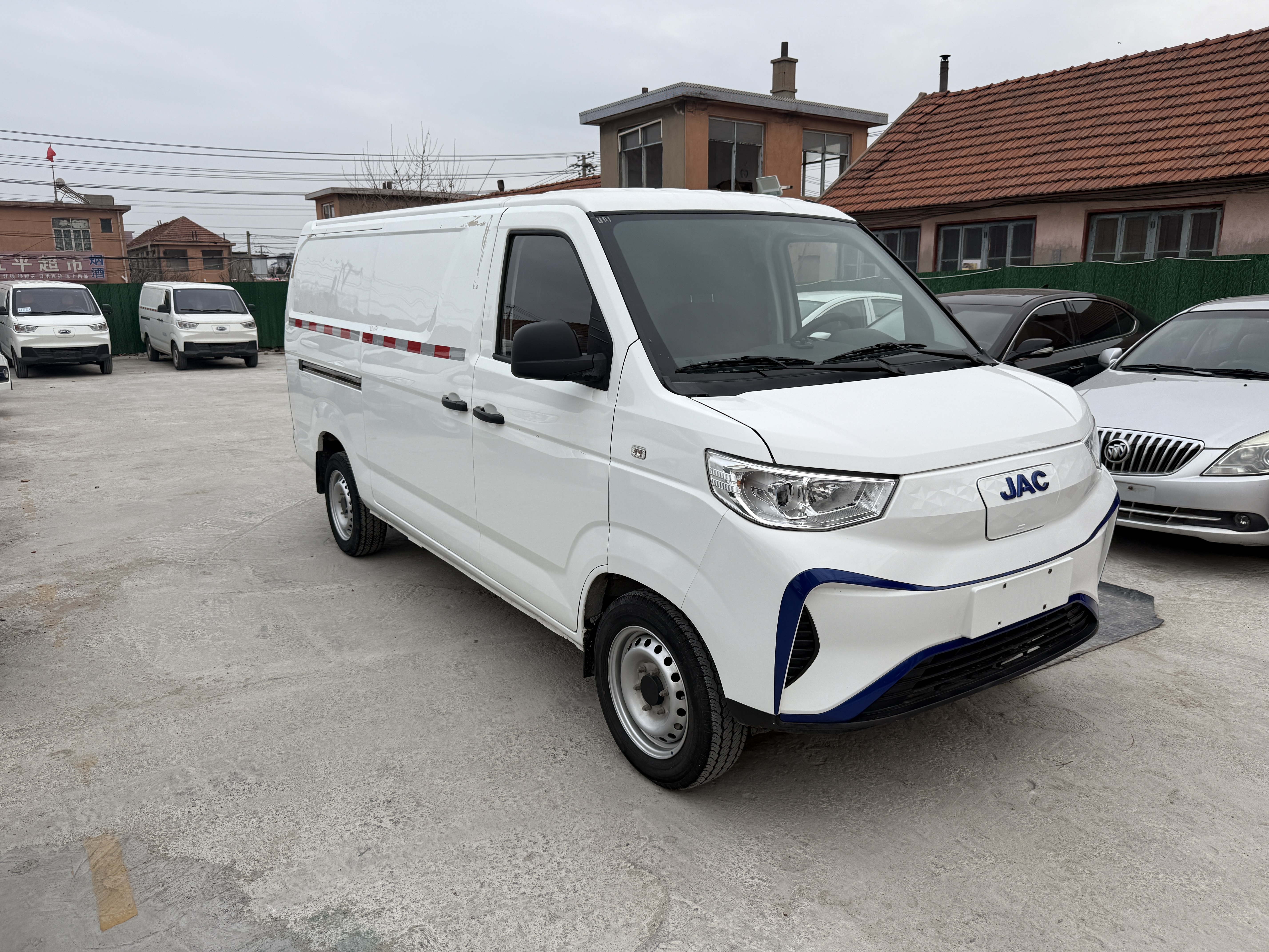 JAC 2024 #3 JAC 2024 immagine di auto #3