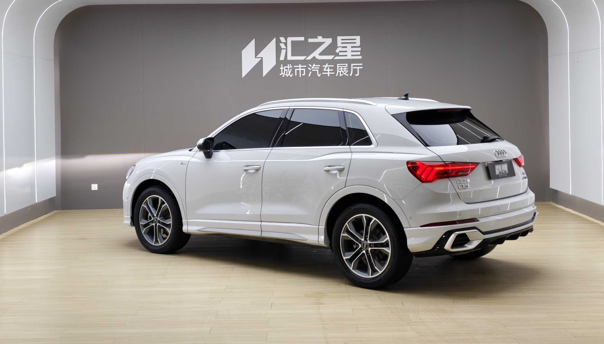 Audi Q3 2024 #3 Audi Q3 2024 car image #3