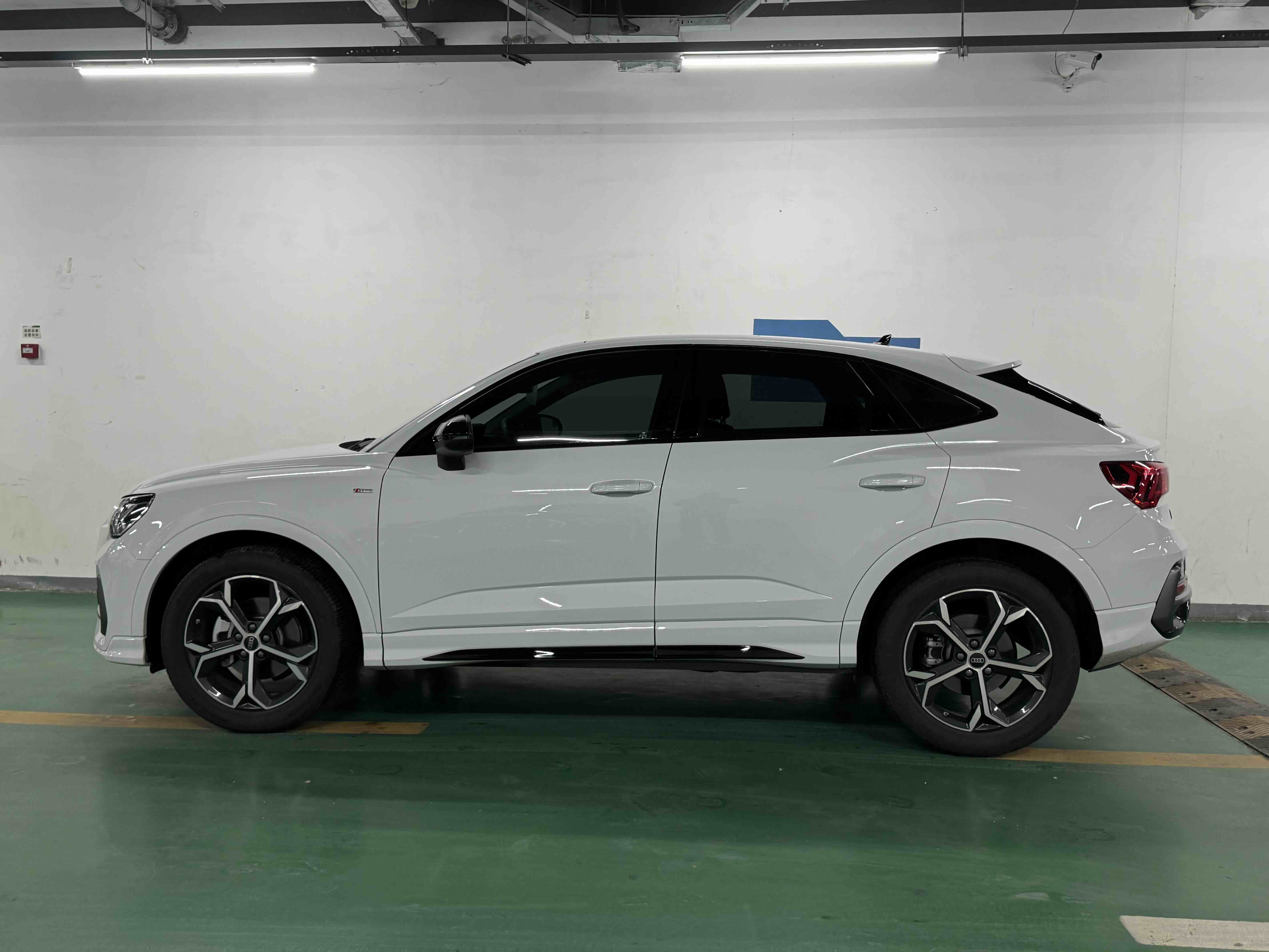 Audi Q3 Sportback 2024 #3 Audi Q3 Sportback 2024 car image #3