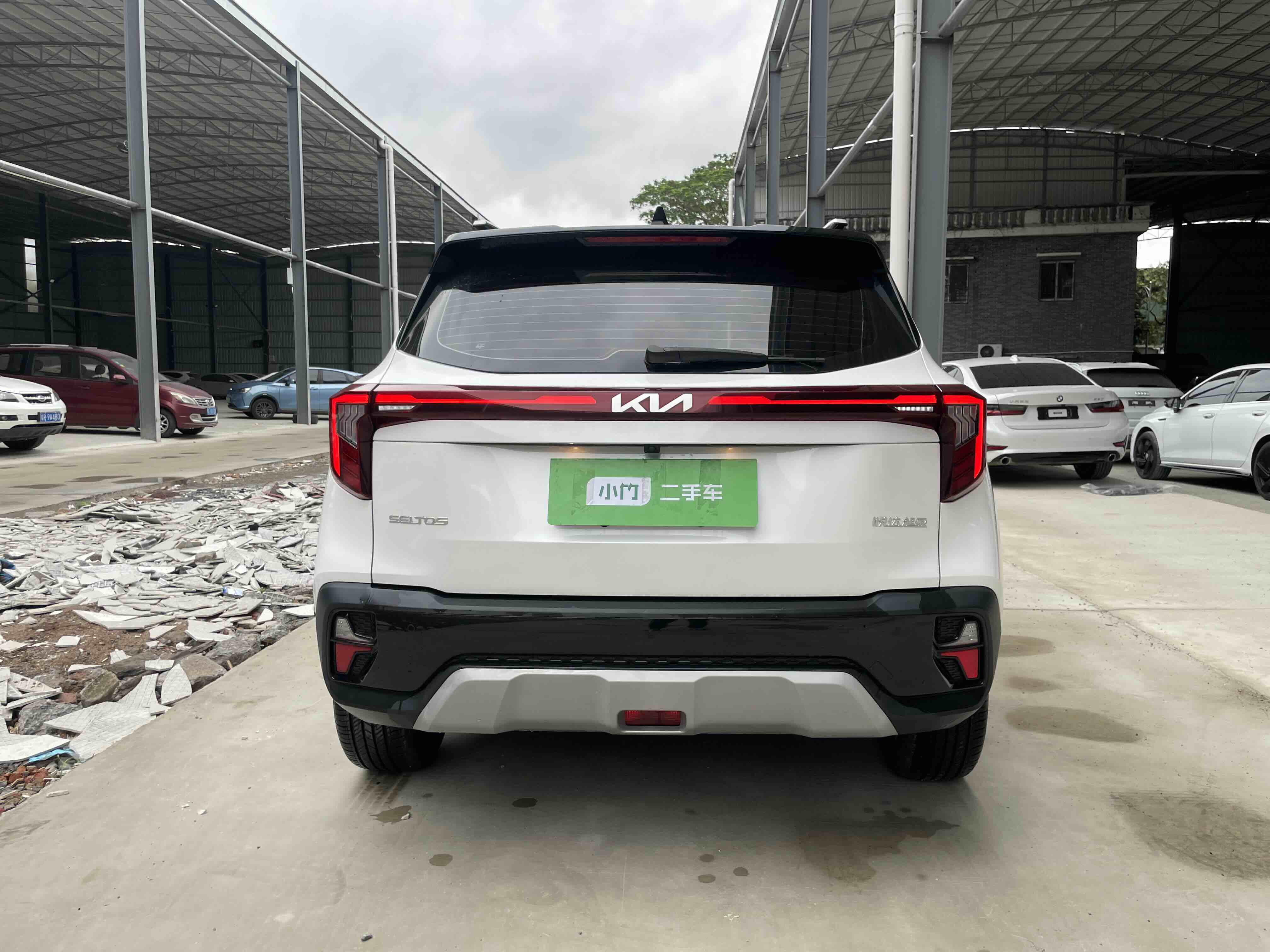 Kia Seltos 2024 imagen de coche #3