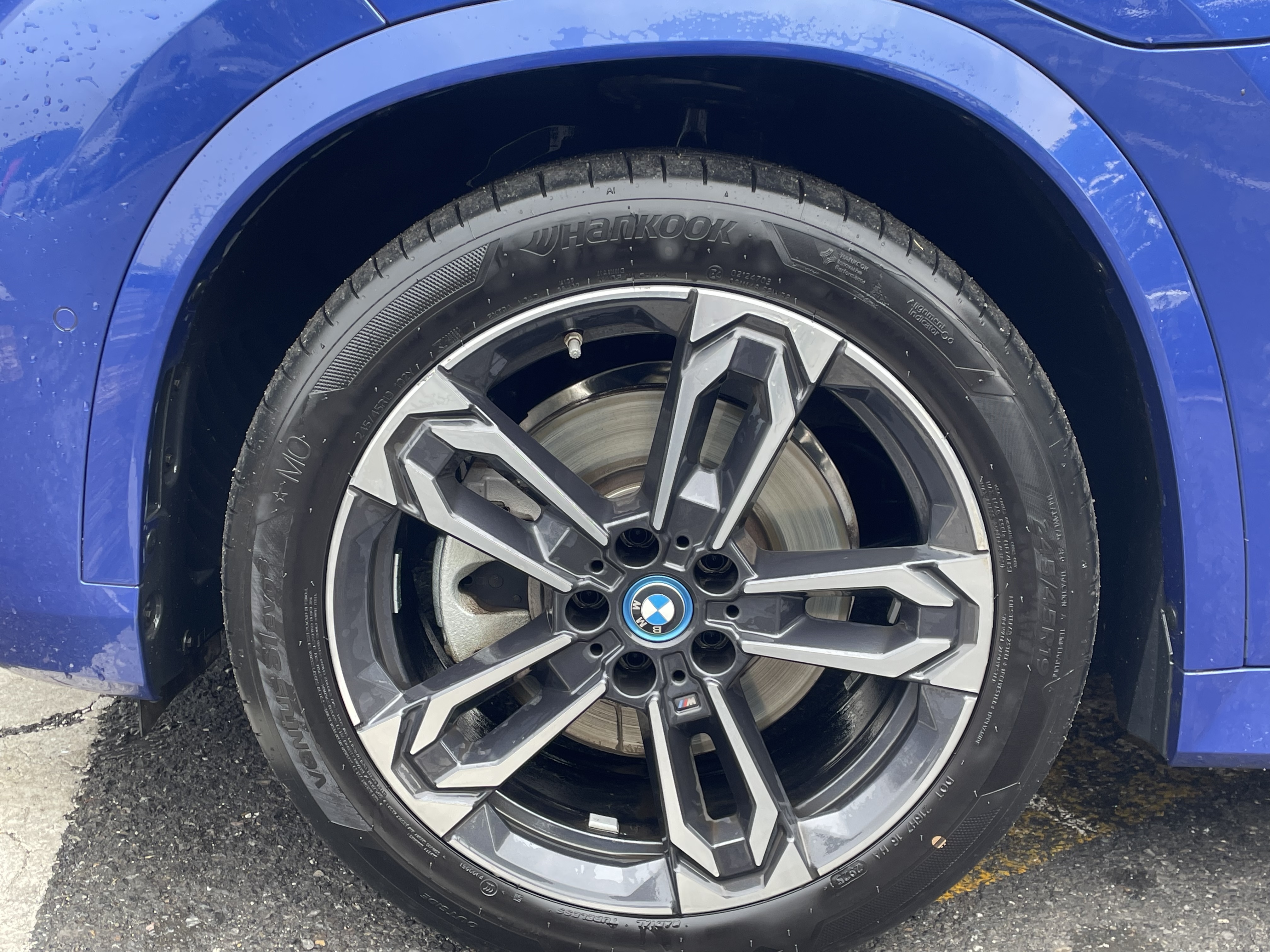 BMW iX1 2023 #3 BMW iX1 2023 immagine di auto #3