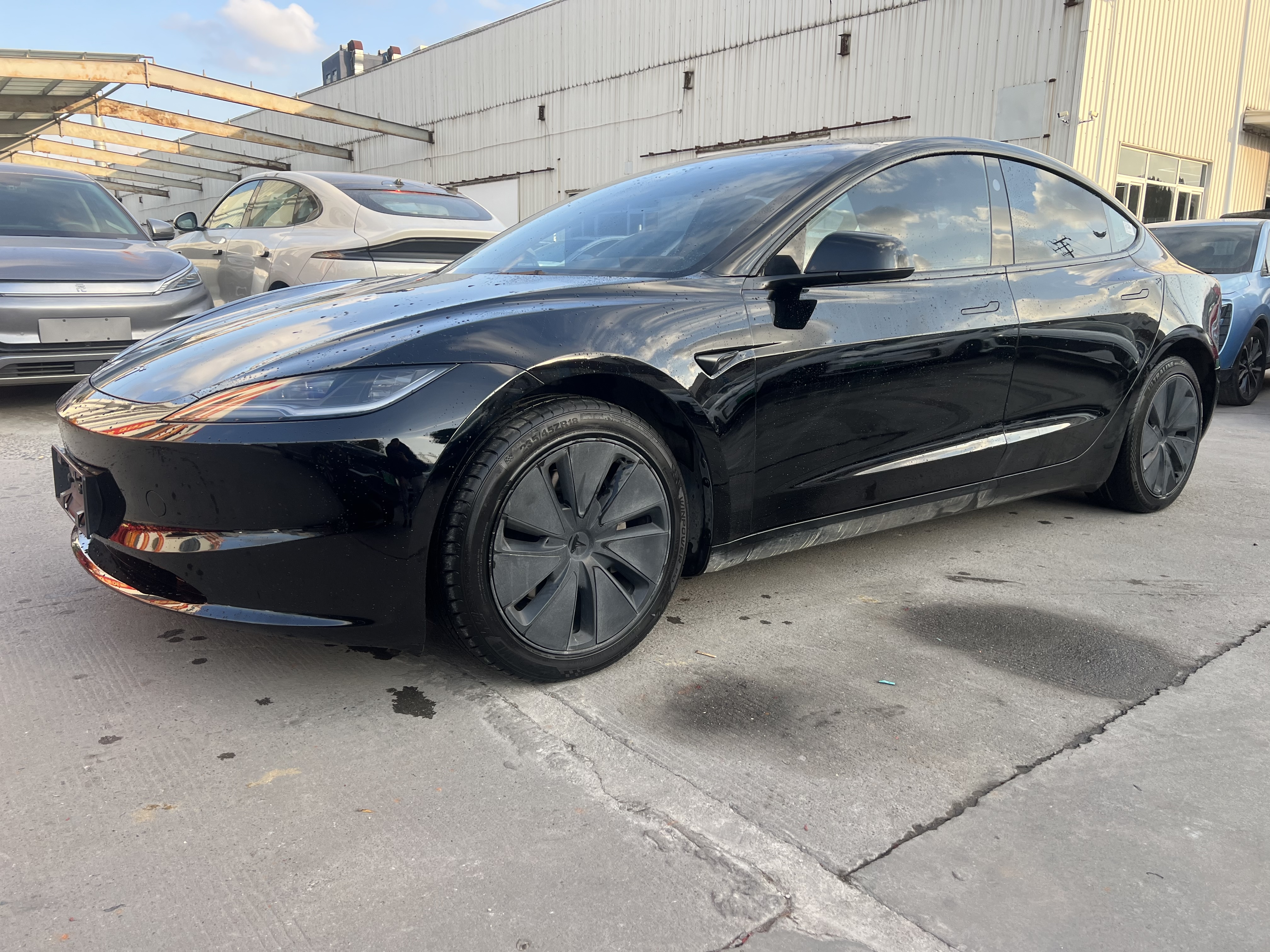 Tesla Model 3 2023 #3 Tesla Model 3 2023 car image #3