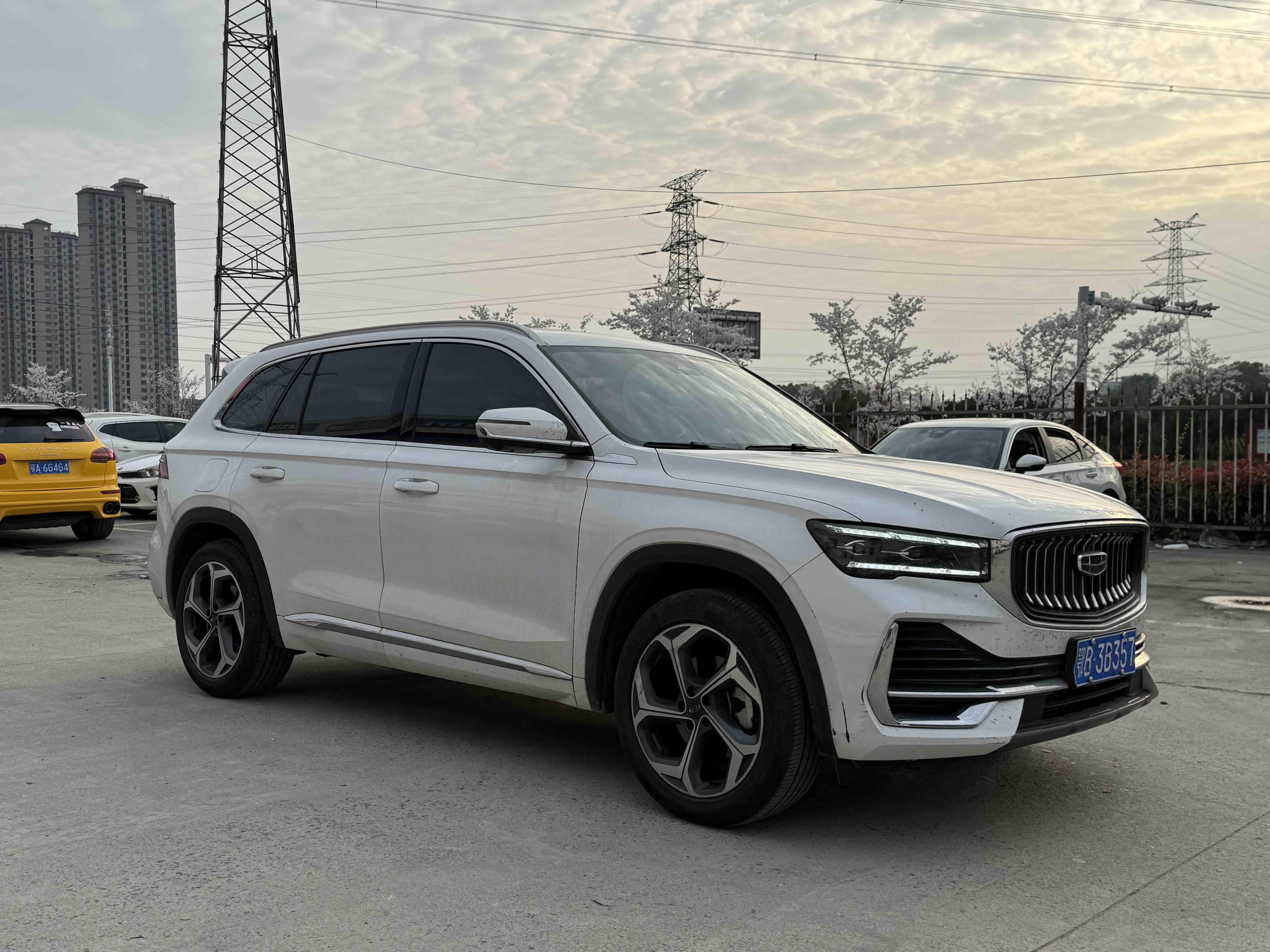 GEELY Monjaro 2024 car image #3