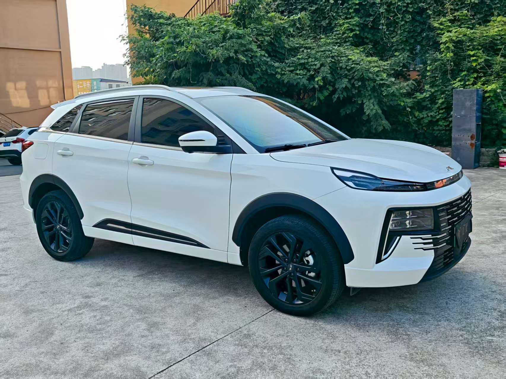 JAC QX PHEV 2023 car image #3
