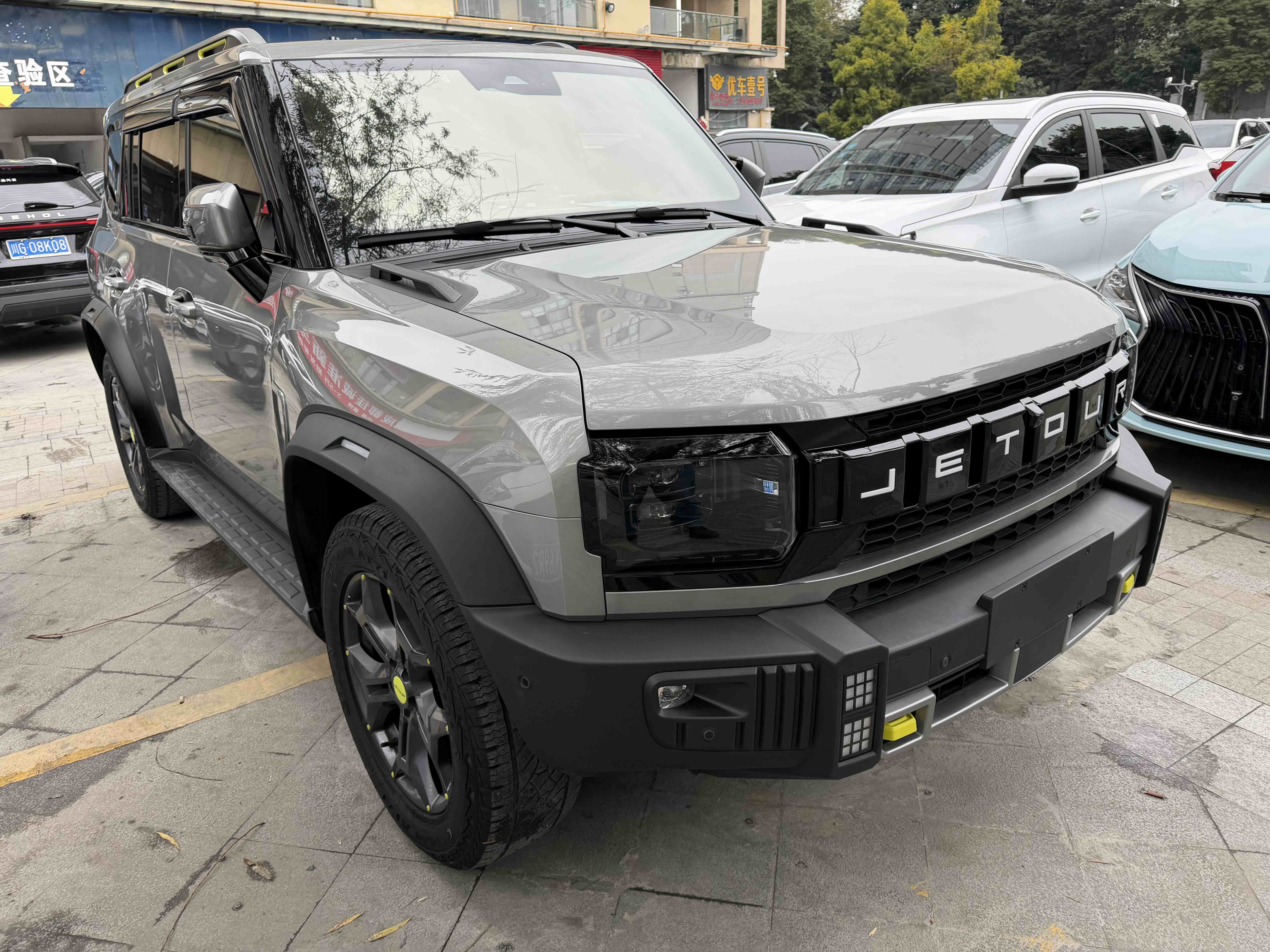 Jetour Traveller 2023 car image #3