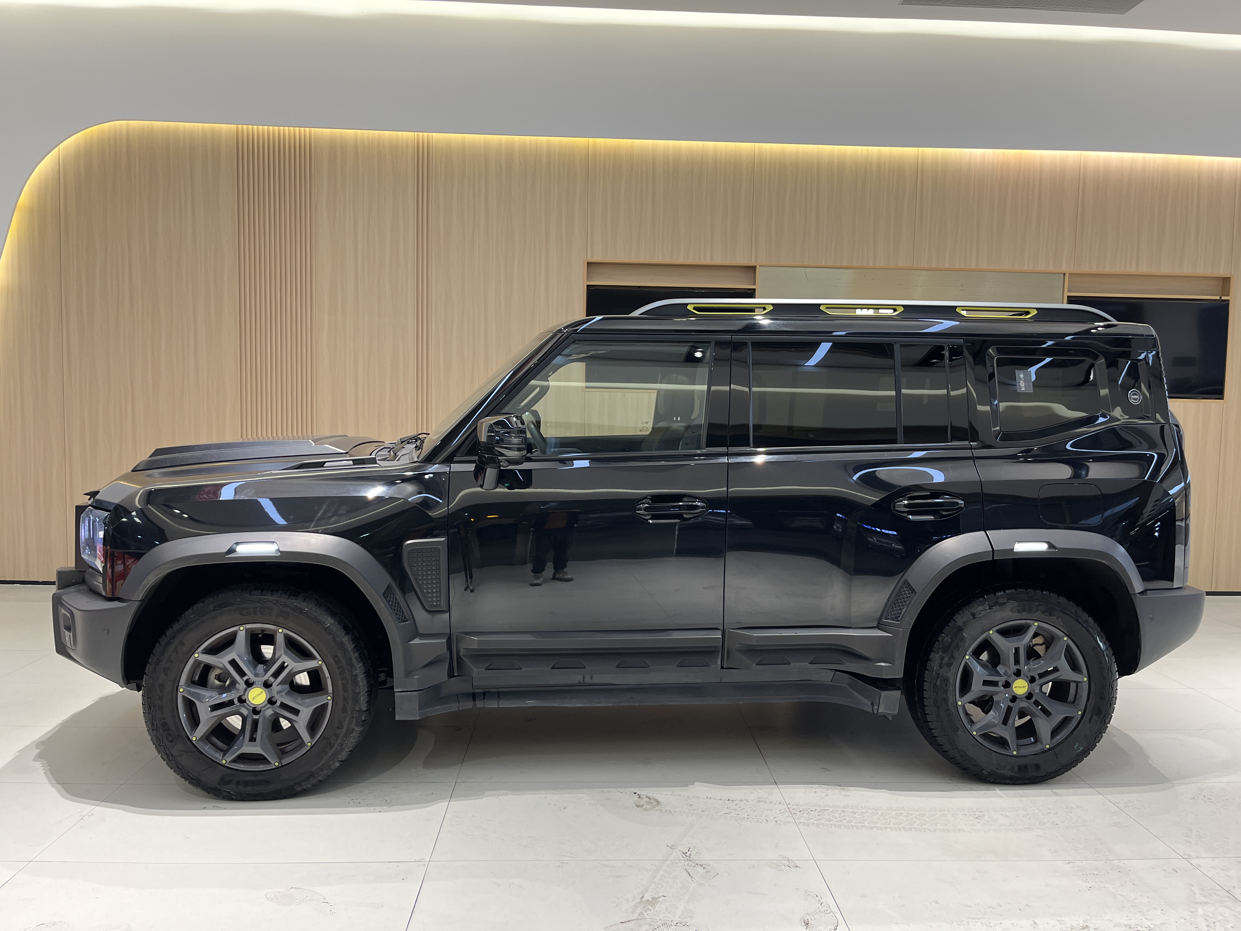 Jetour Traveller 2023 car image #3