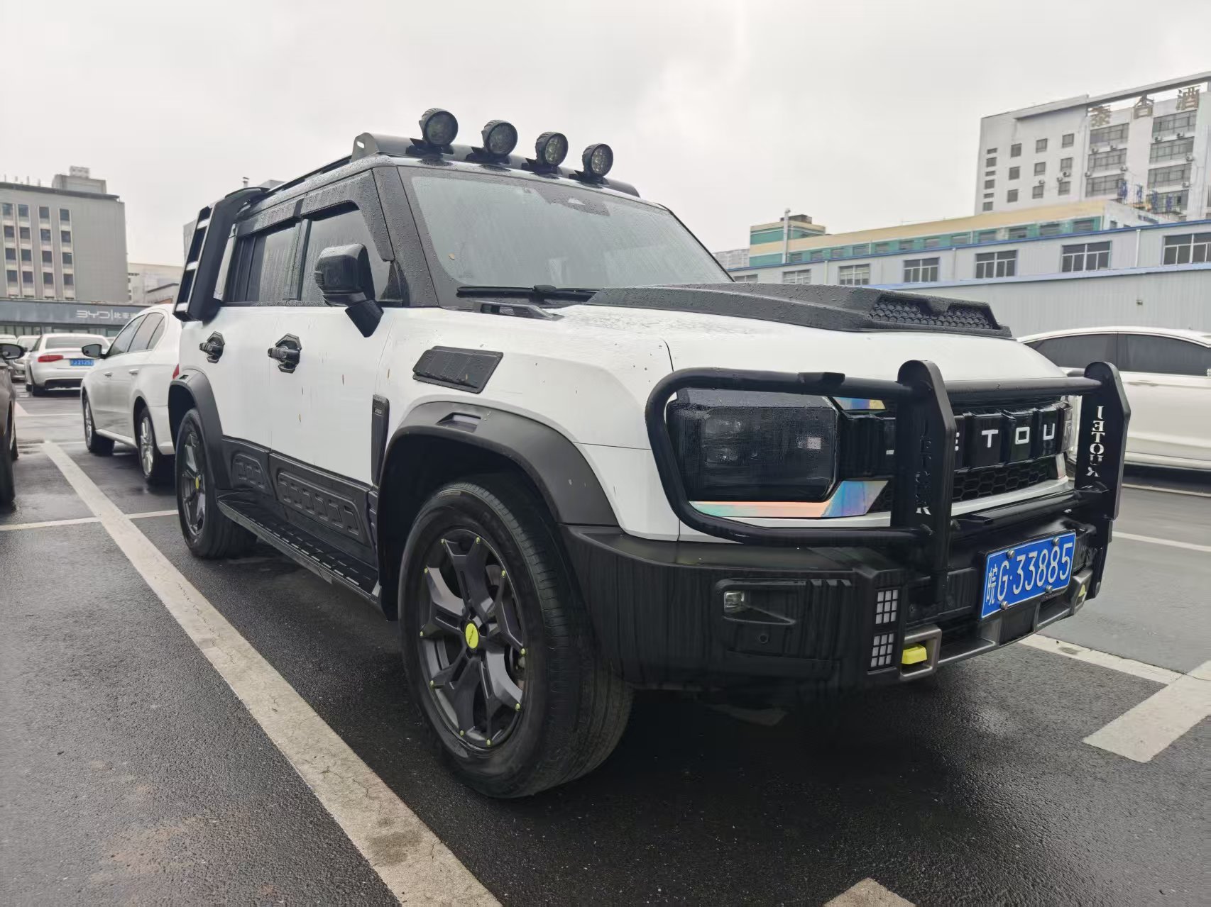 Jetour Traveller 2023 car image #3
