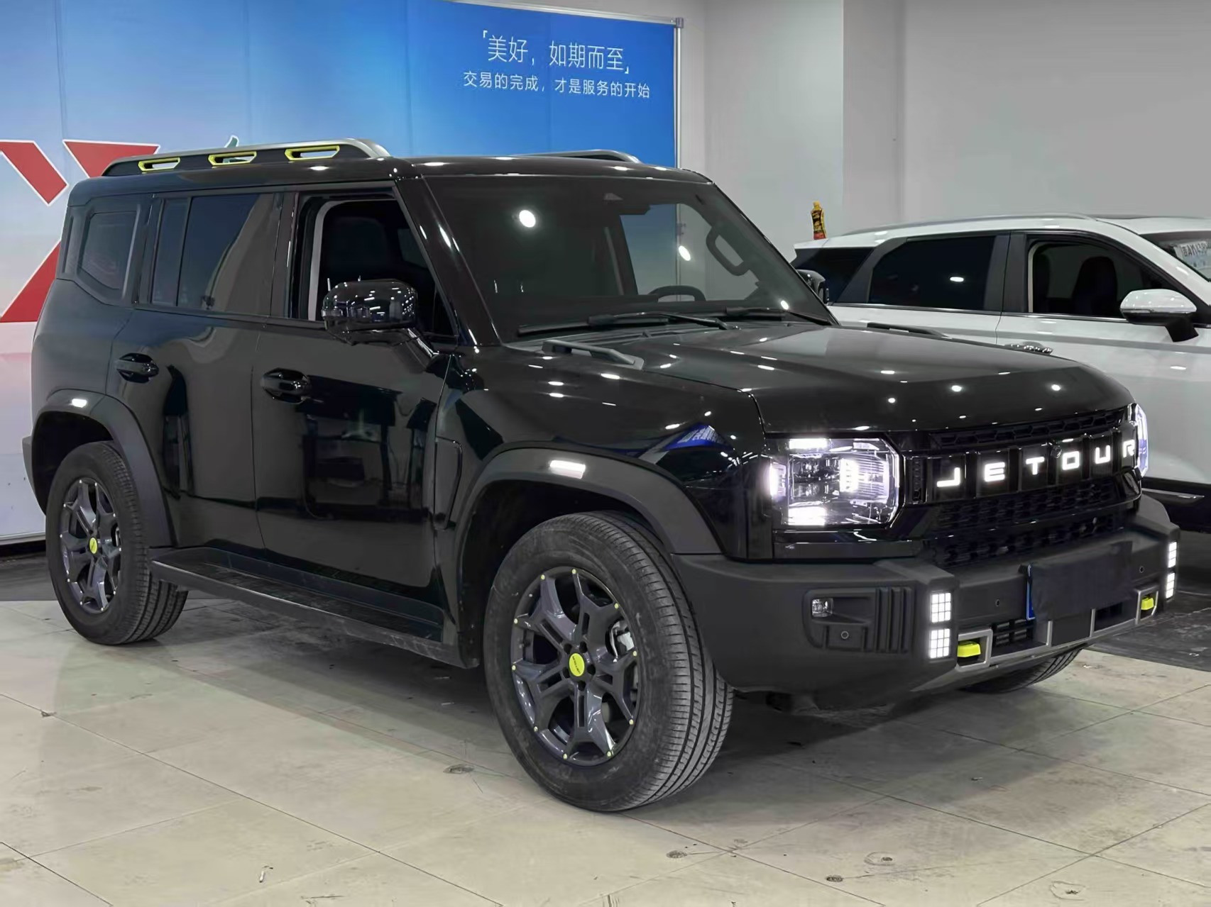 Jetour Traveller 2024 car image #3