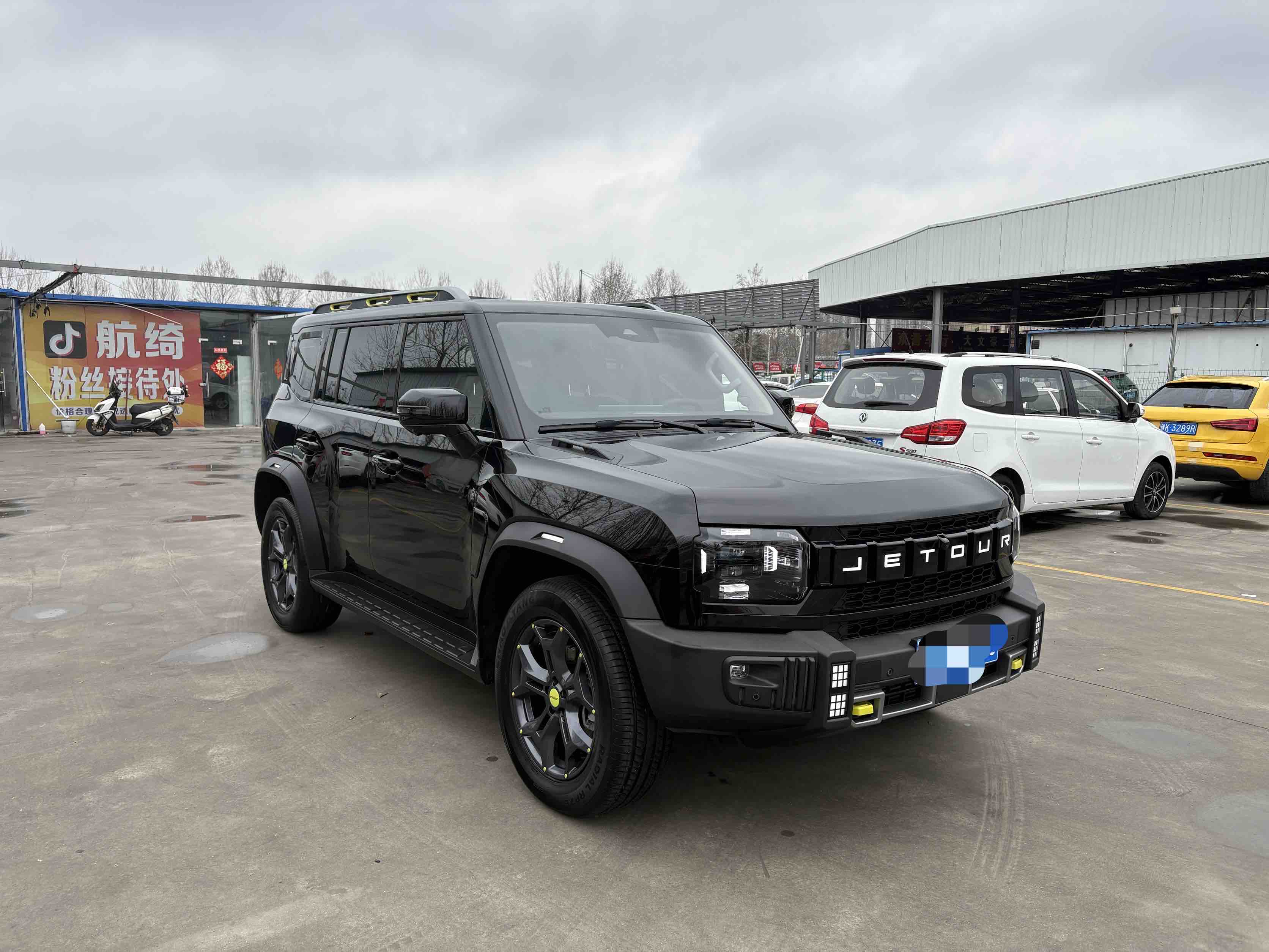 Jetour Traveller 2024 car image #3