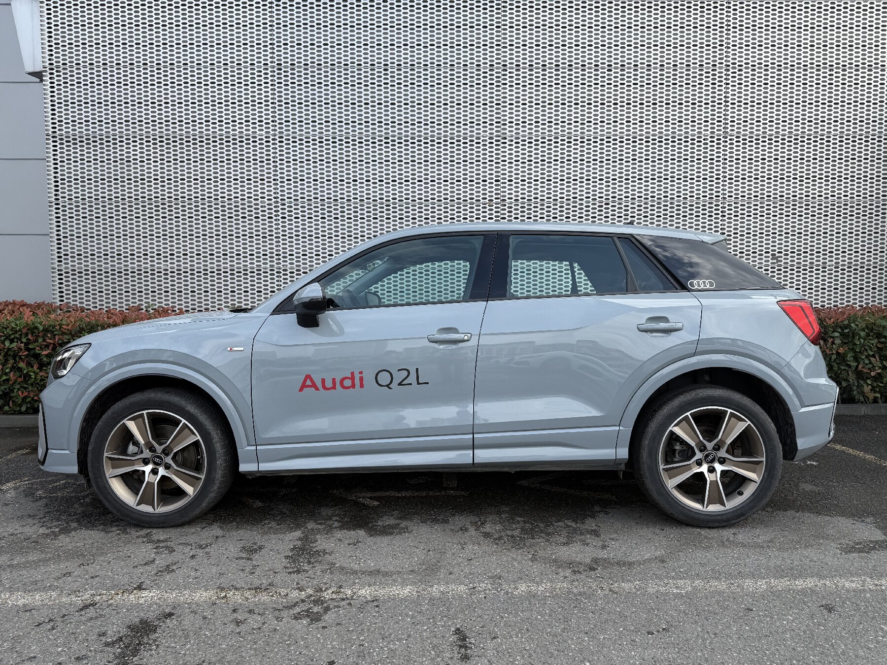 Q2L 2024 #3 Q2L 2024 car image #3