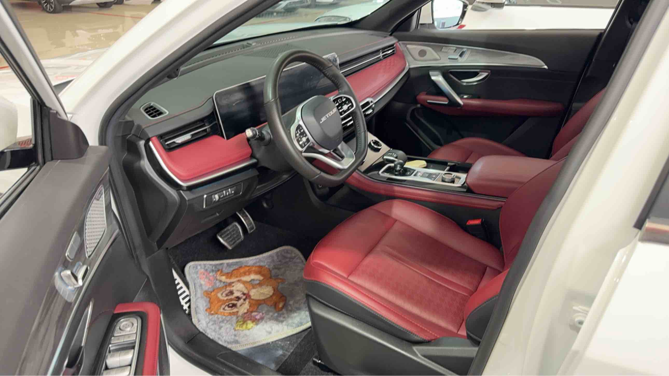 Jetour X70 PRO 2024 car image #3