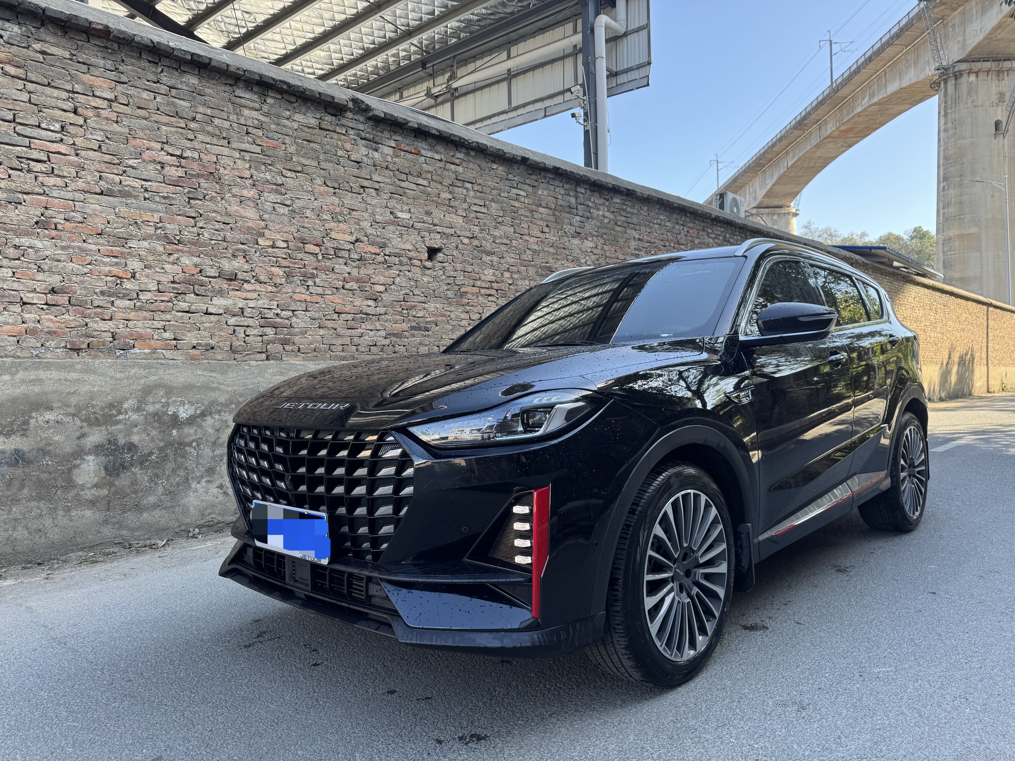 Jetour X70 PRO 2023 car image #3