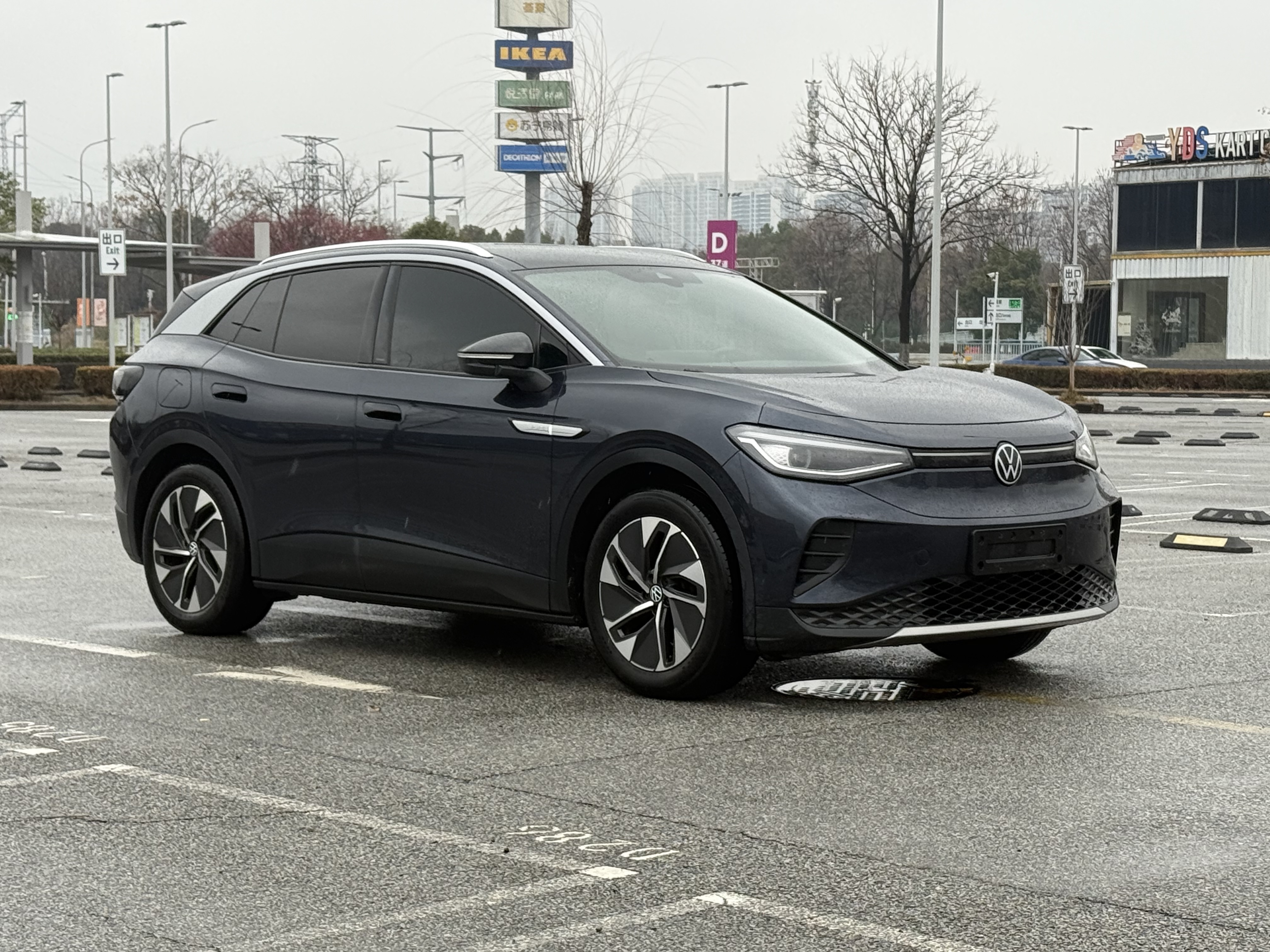 Volkswagen ID.4 Crozz 2023 car image #3