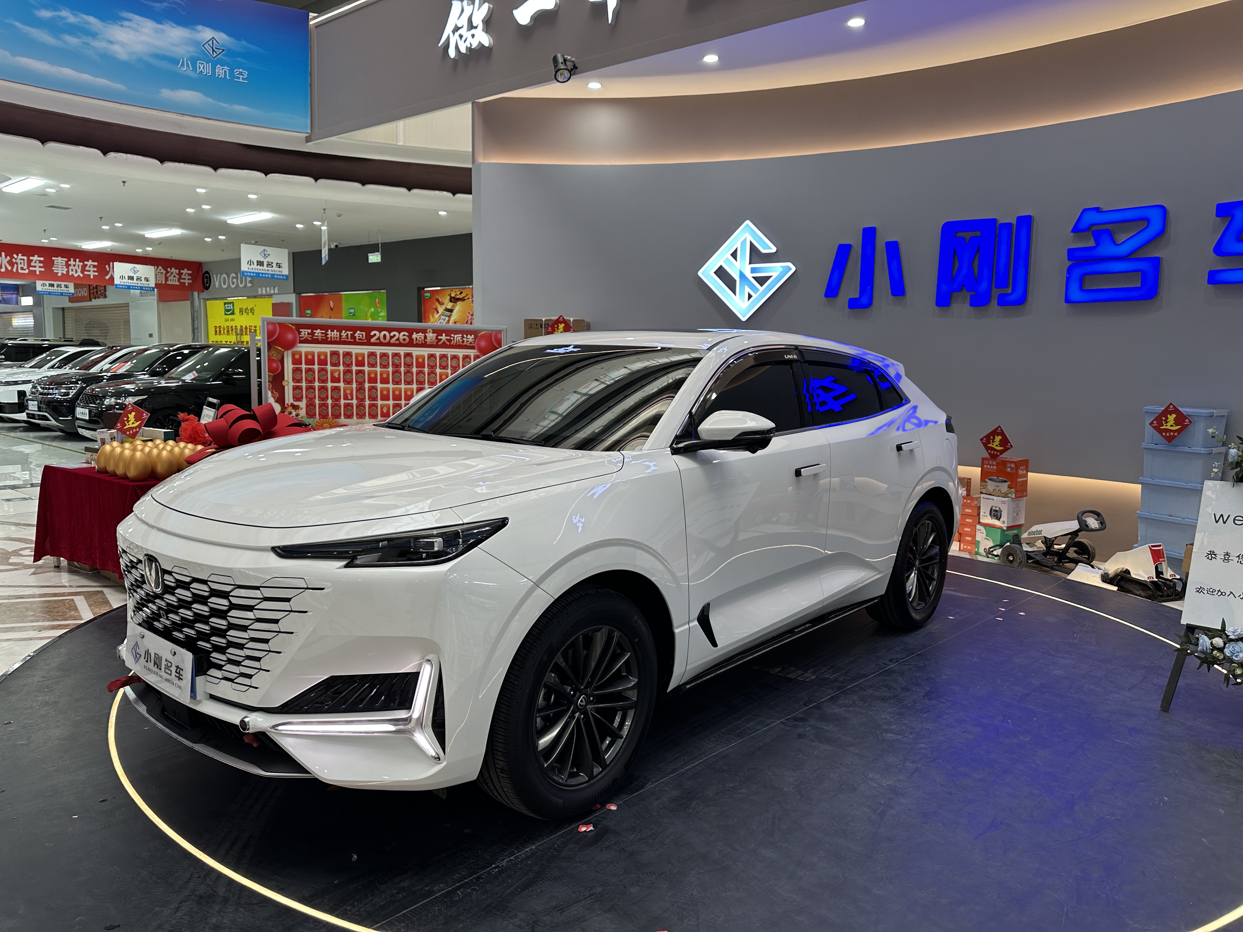 Changan UNI-K 2024 car image #3