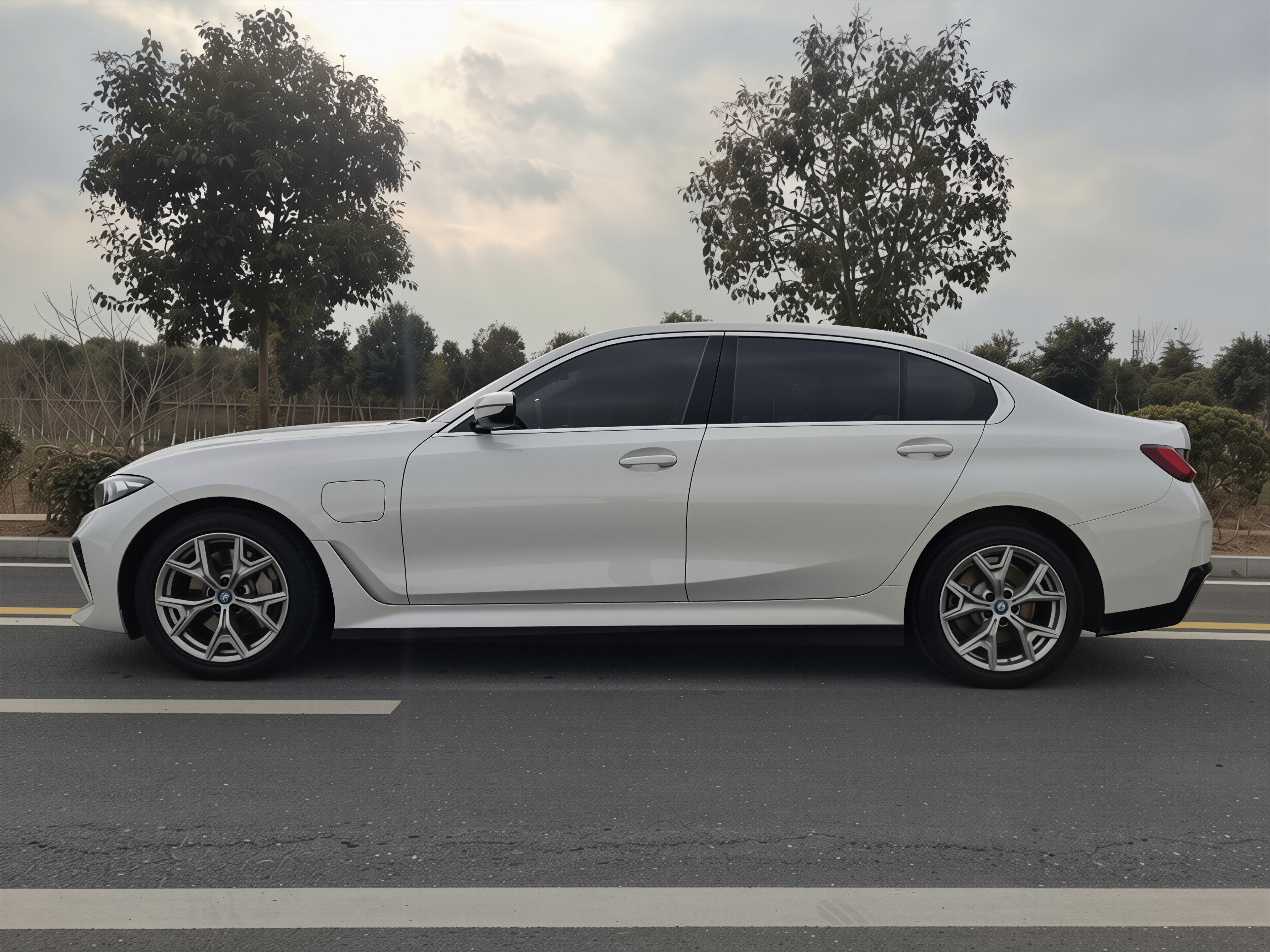 BMW i3 2024 #3 BMW i3 2024 car image #3