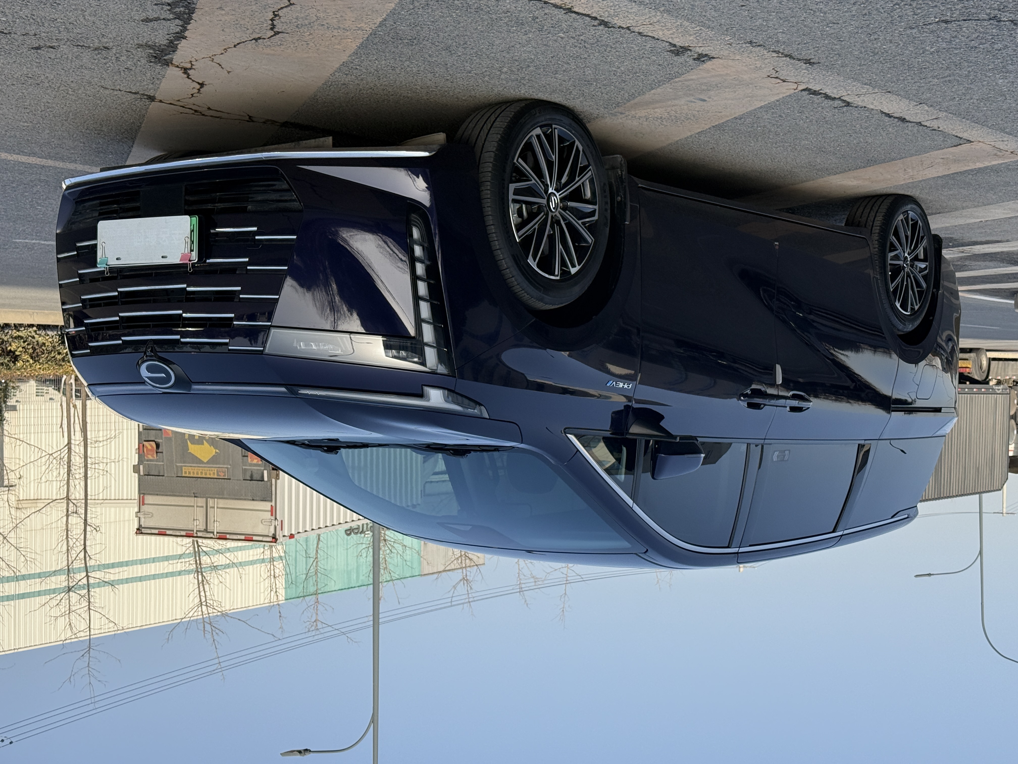 GAC Trumpchi E8 New Energy 2024 car image #3