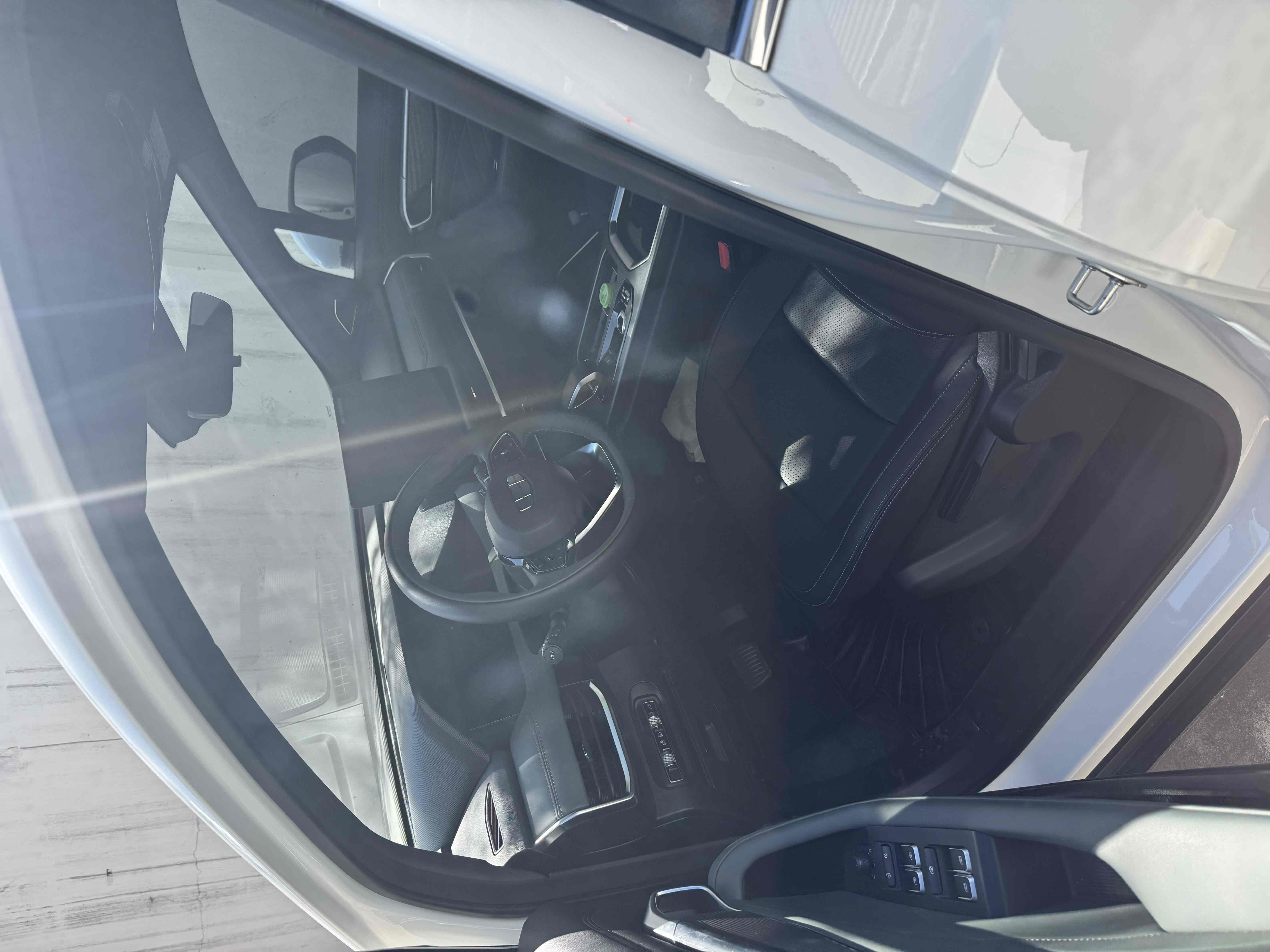 GEELY OkavangoR7 2024 #3 GEELY OkavangoR7 2024 car image #3