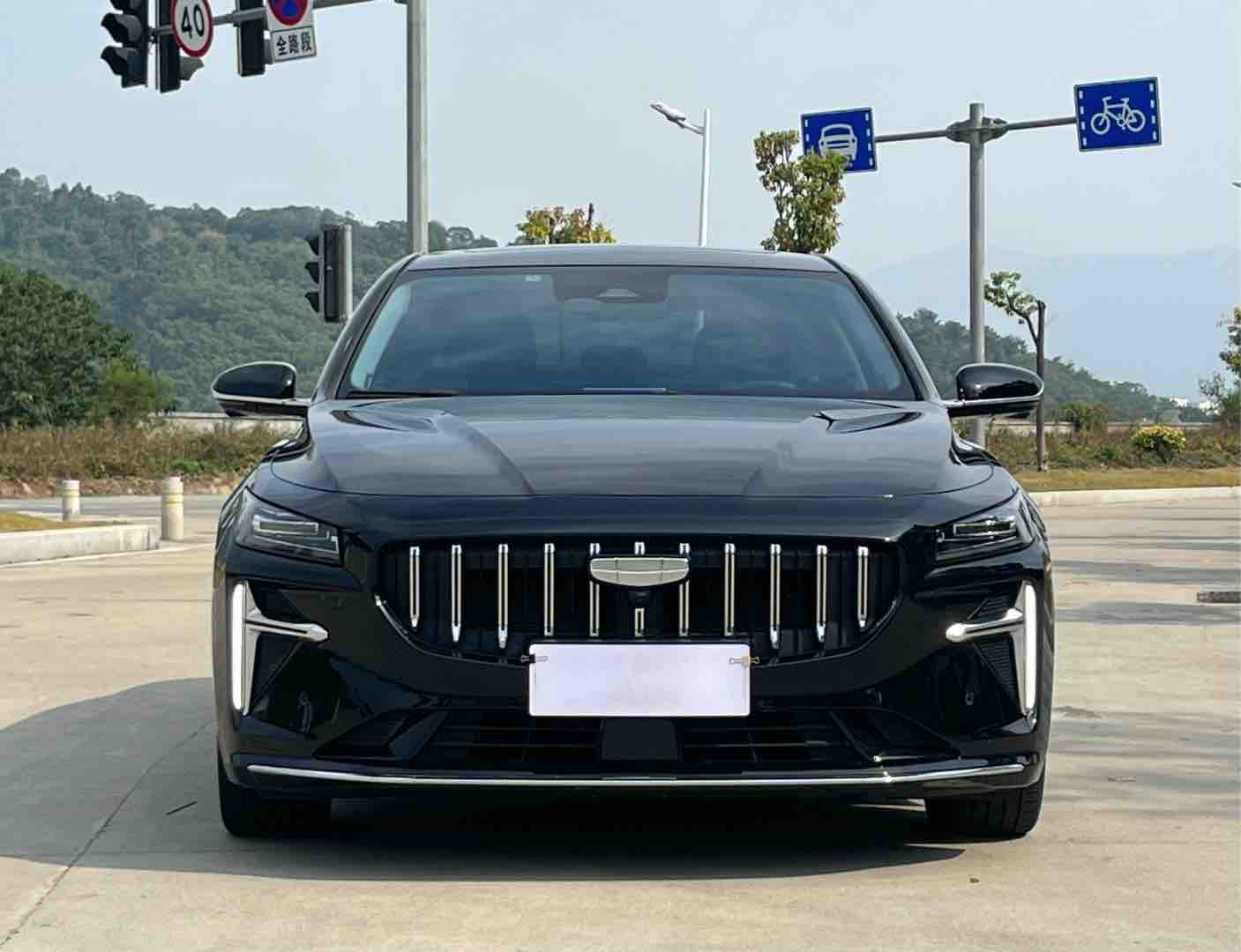 GEELY PrefaceL 2024 car image #3