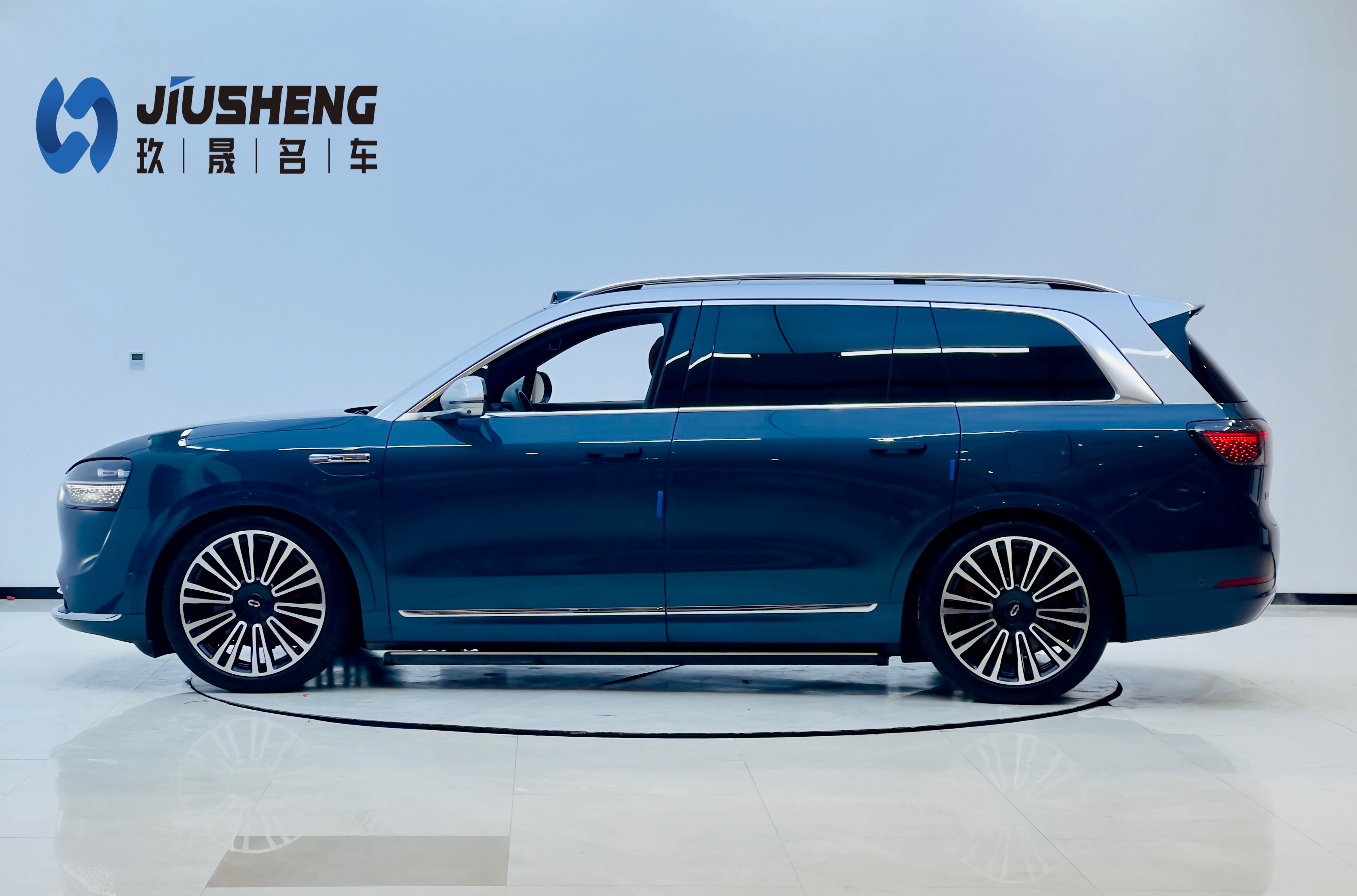 2024 car image #3