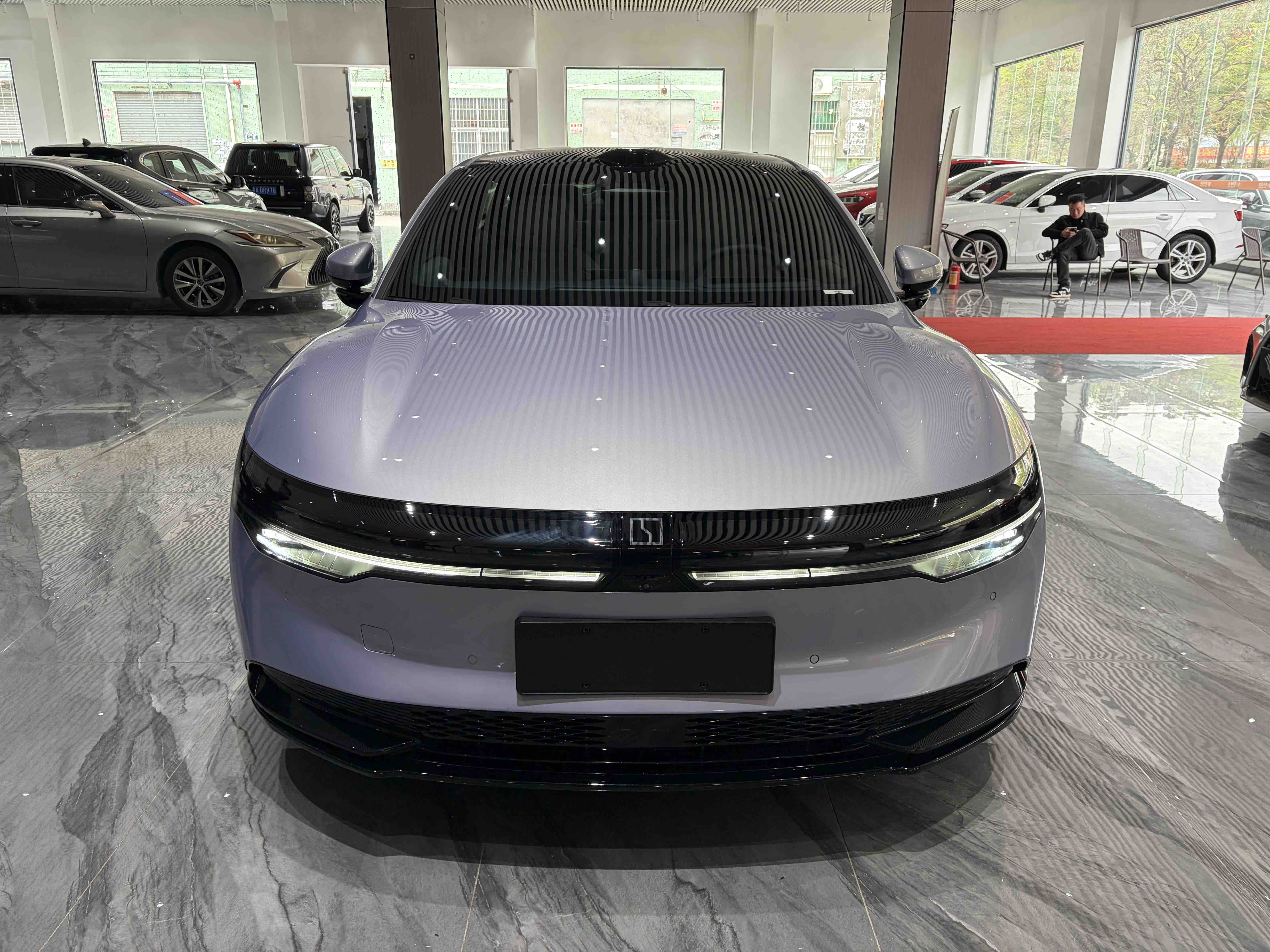 极氪 极氪007 2025 汽车图片 #3