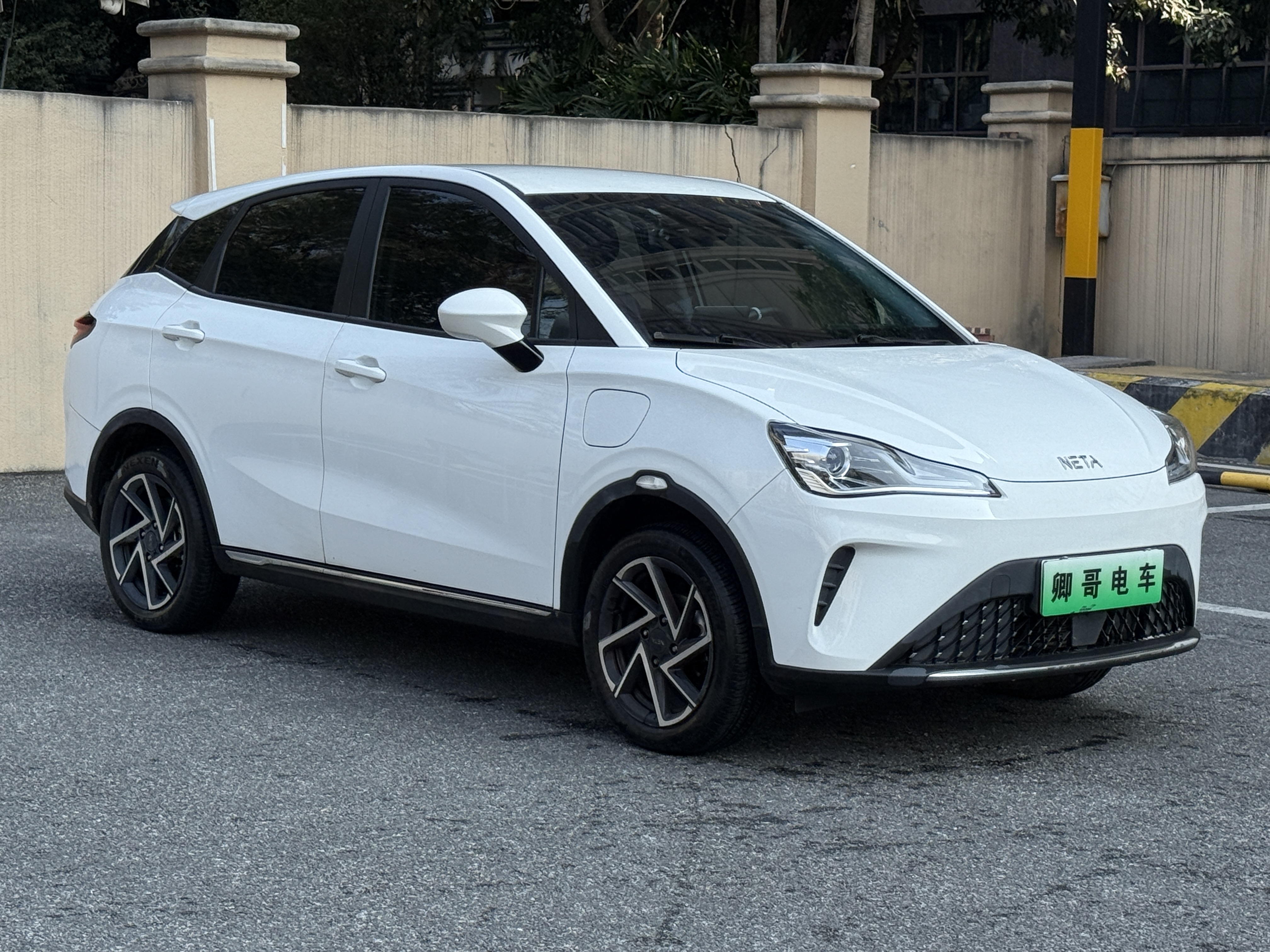 哪吒汽车 哪吒AYA 2023 汽车图片 #3