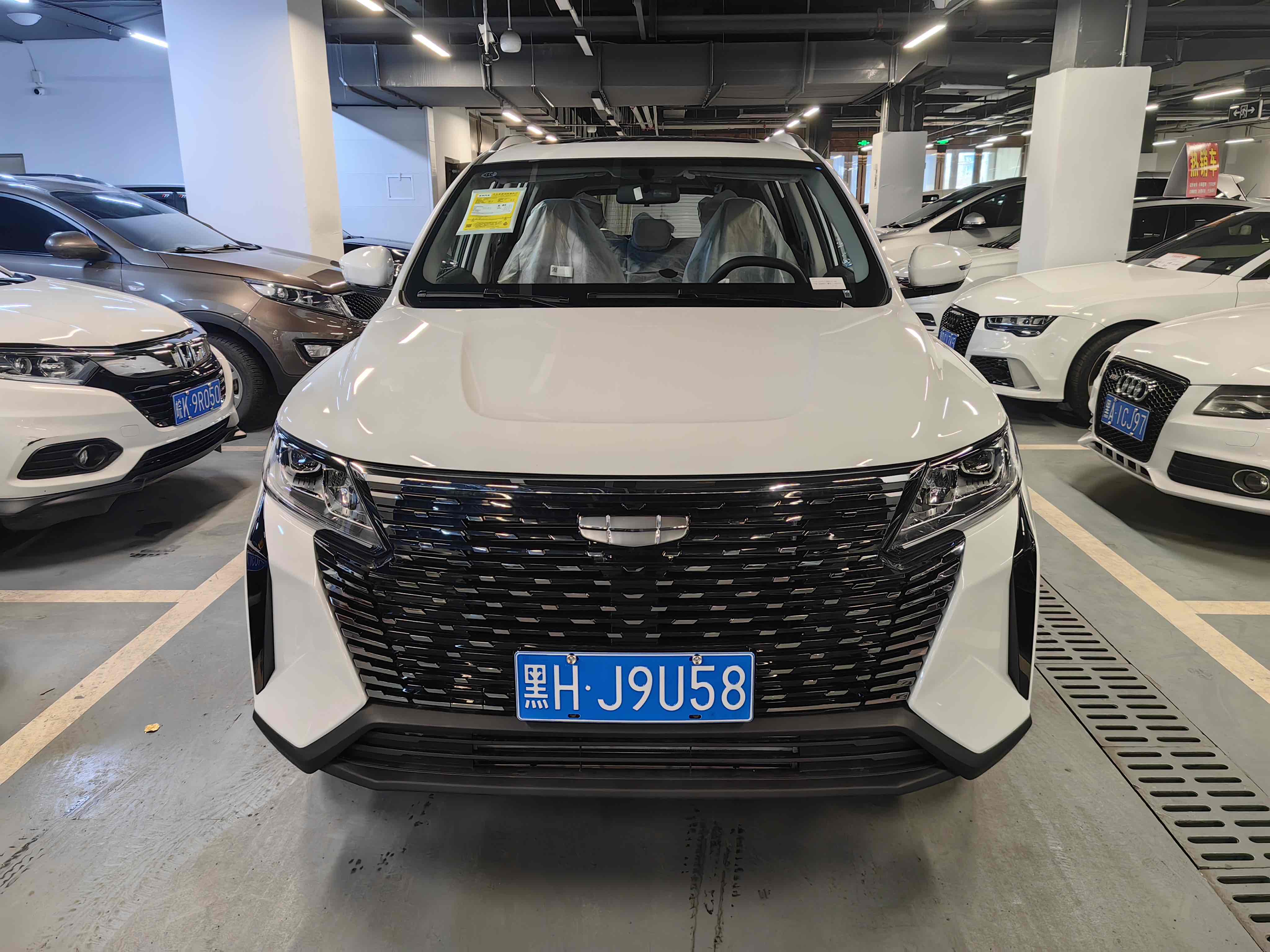 GEELY OkavangoPRO 2025 #3 GEELY OkavangoPRO 2025 car image #3