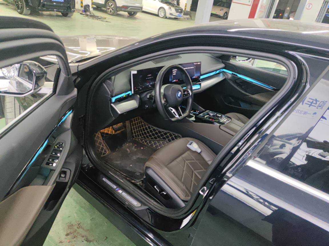 BMW i5 2024 #3 BMW i5 2024 immagine di auto #3