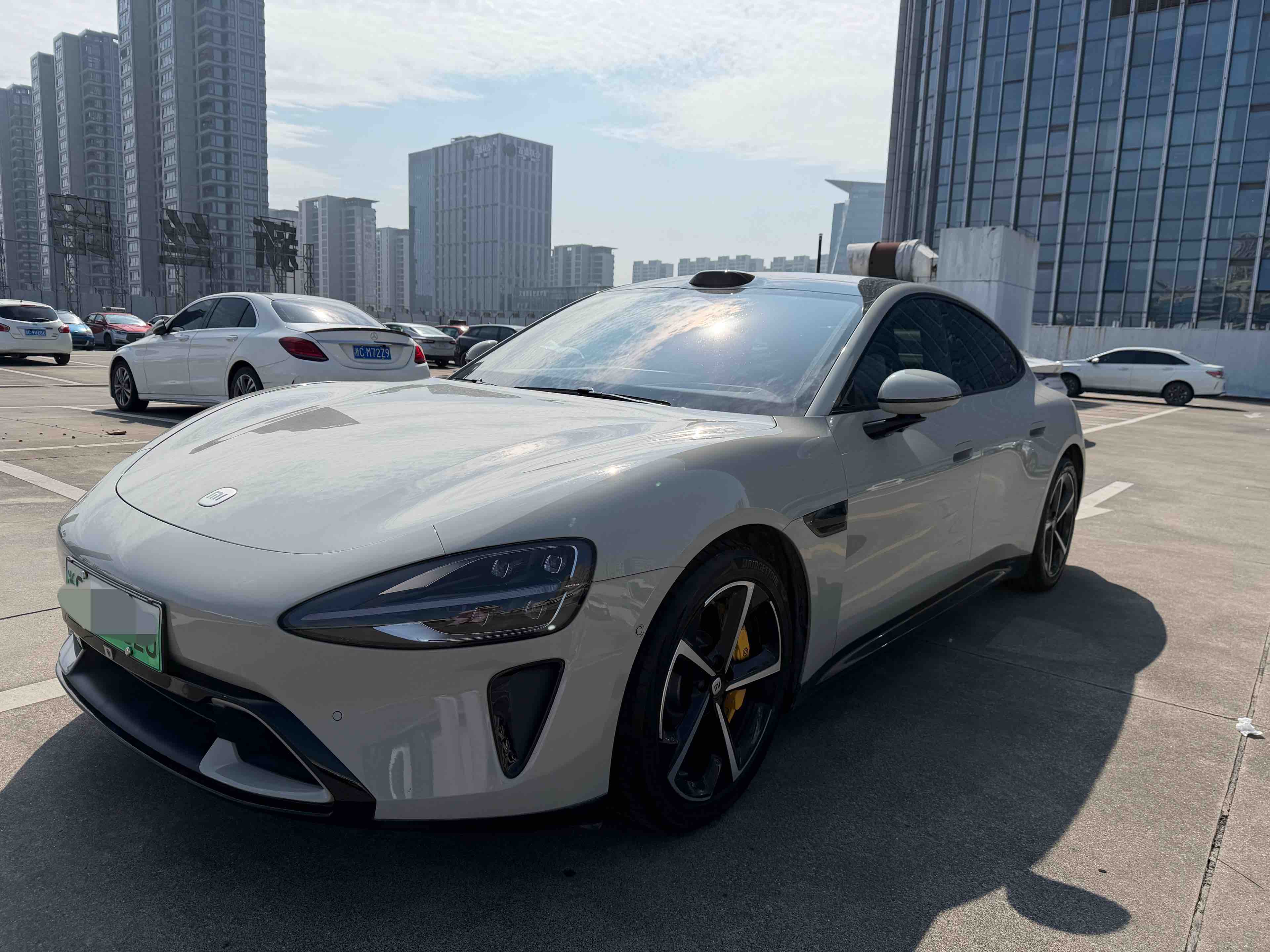 MI SU7 2024 car image #3