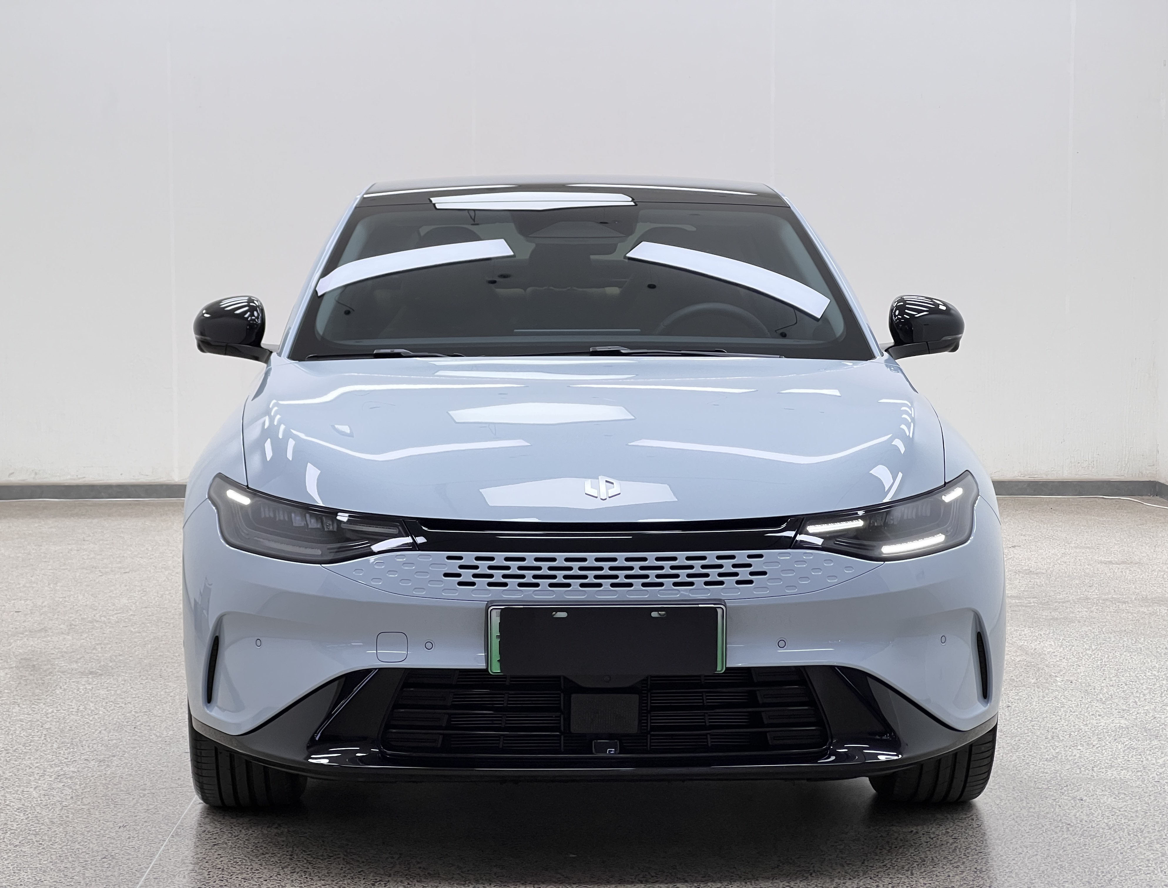 零跑汽车 零跑C01 2025 汽车图片 #3