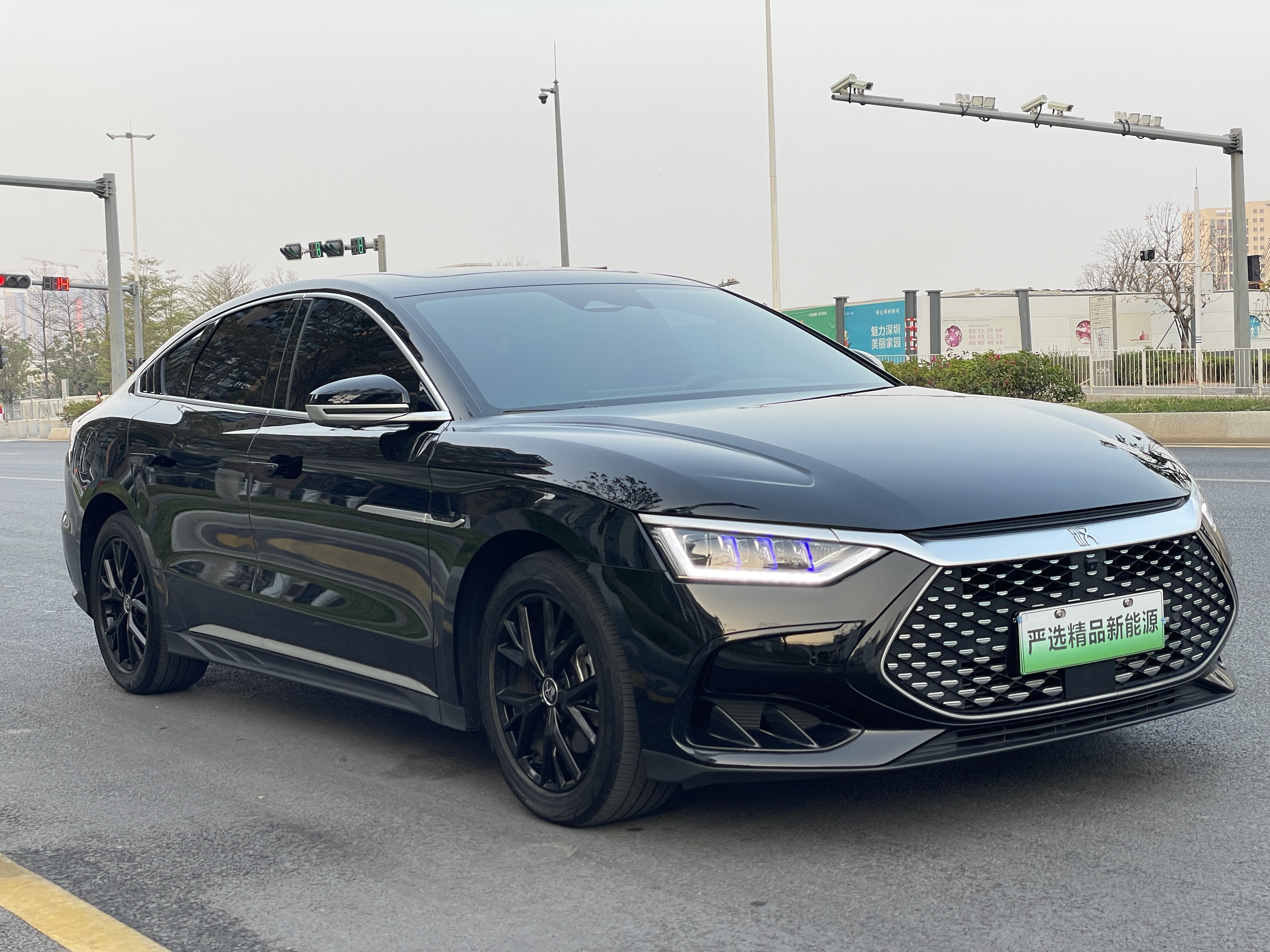 BYD Han 2024 car image #3