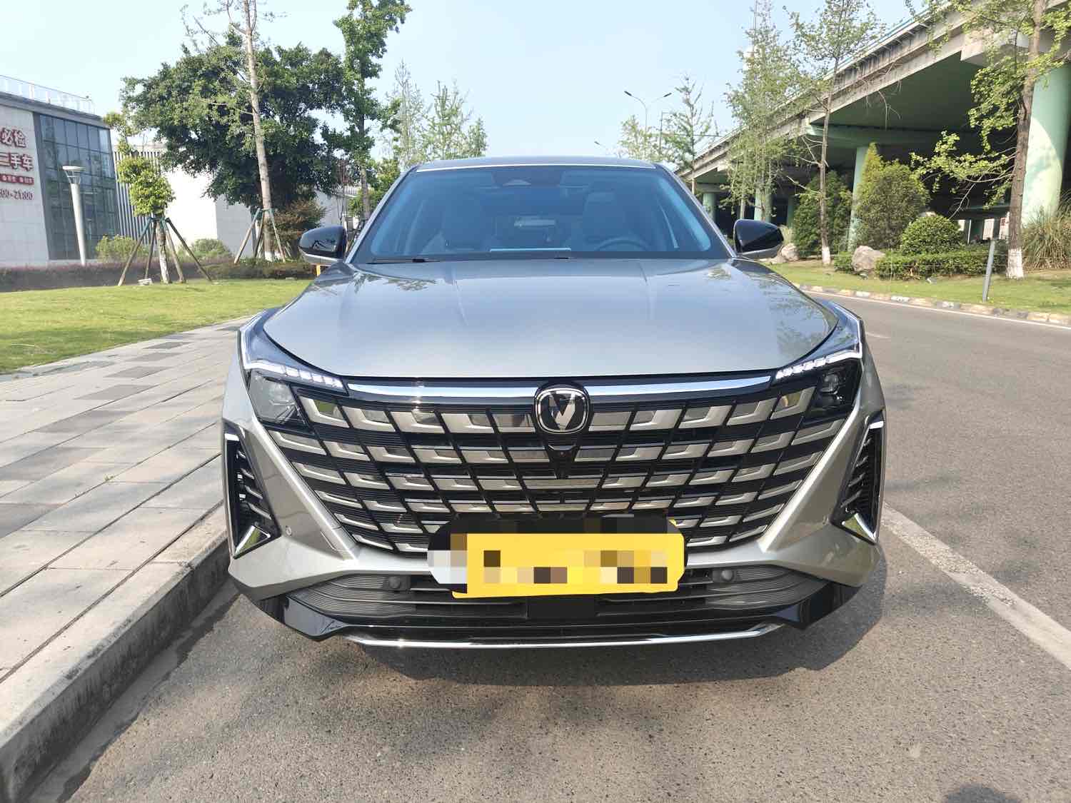 Changan UNI-Z PHEV 2024 #3 Changan UNI-Z PHEV 2024 car image #3