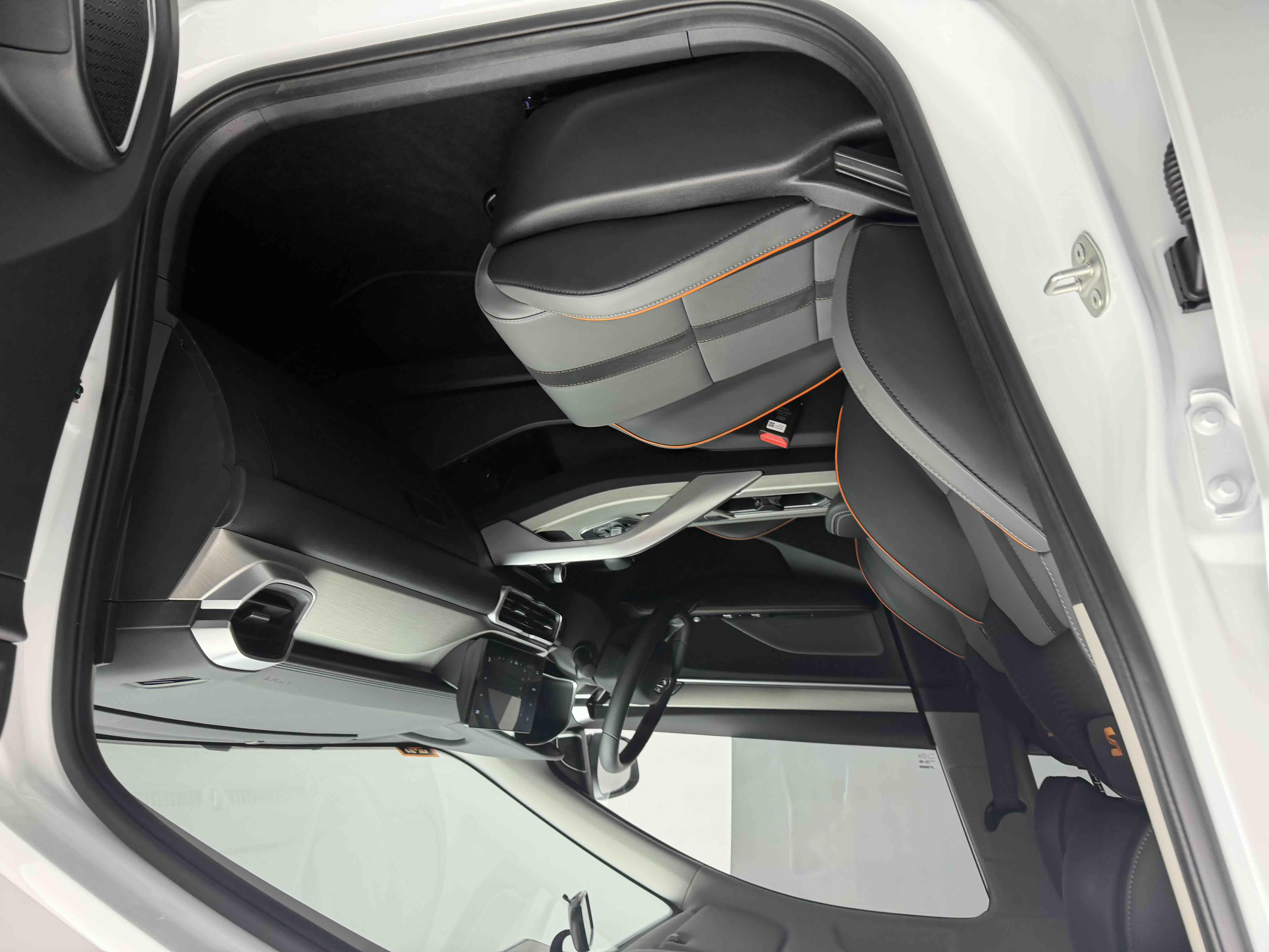 Coolray 2024 car image #3