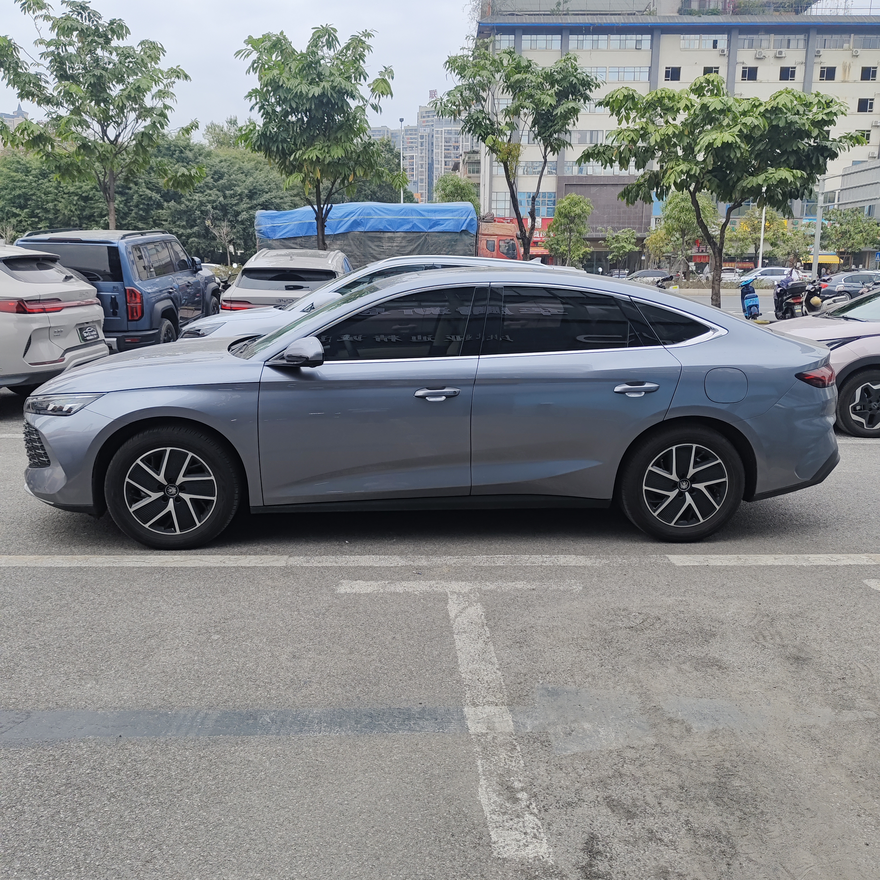 BYD Destroyer 05 2024 car image #3