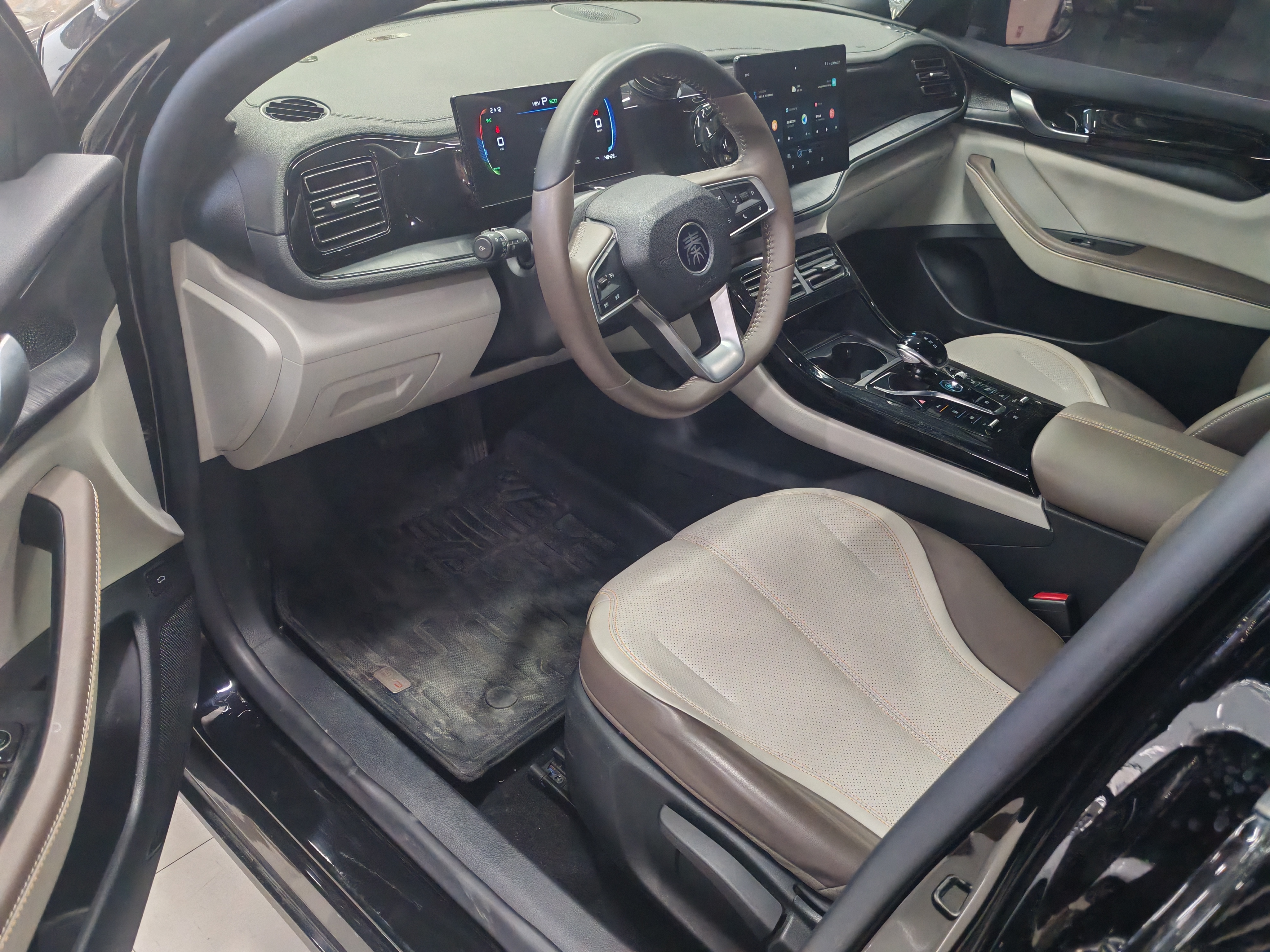 BYD Qin Plus 2024 صورة سيارة #3