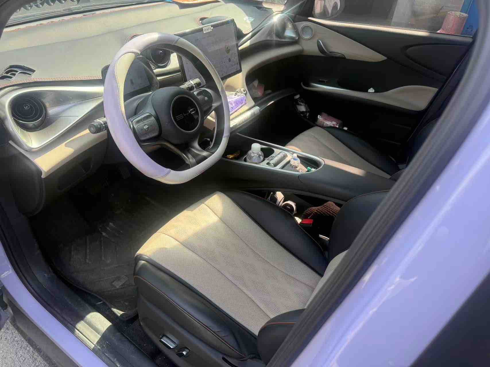 BYD Dolphin 2024 #3 BYD Dolphin 2024 car image #3