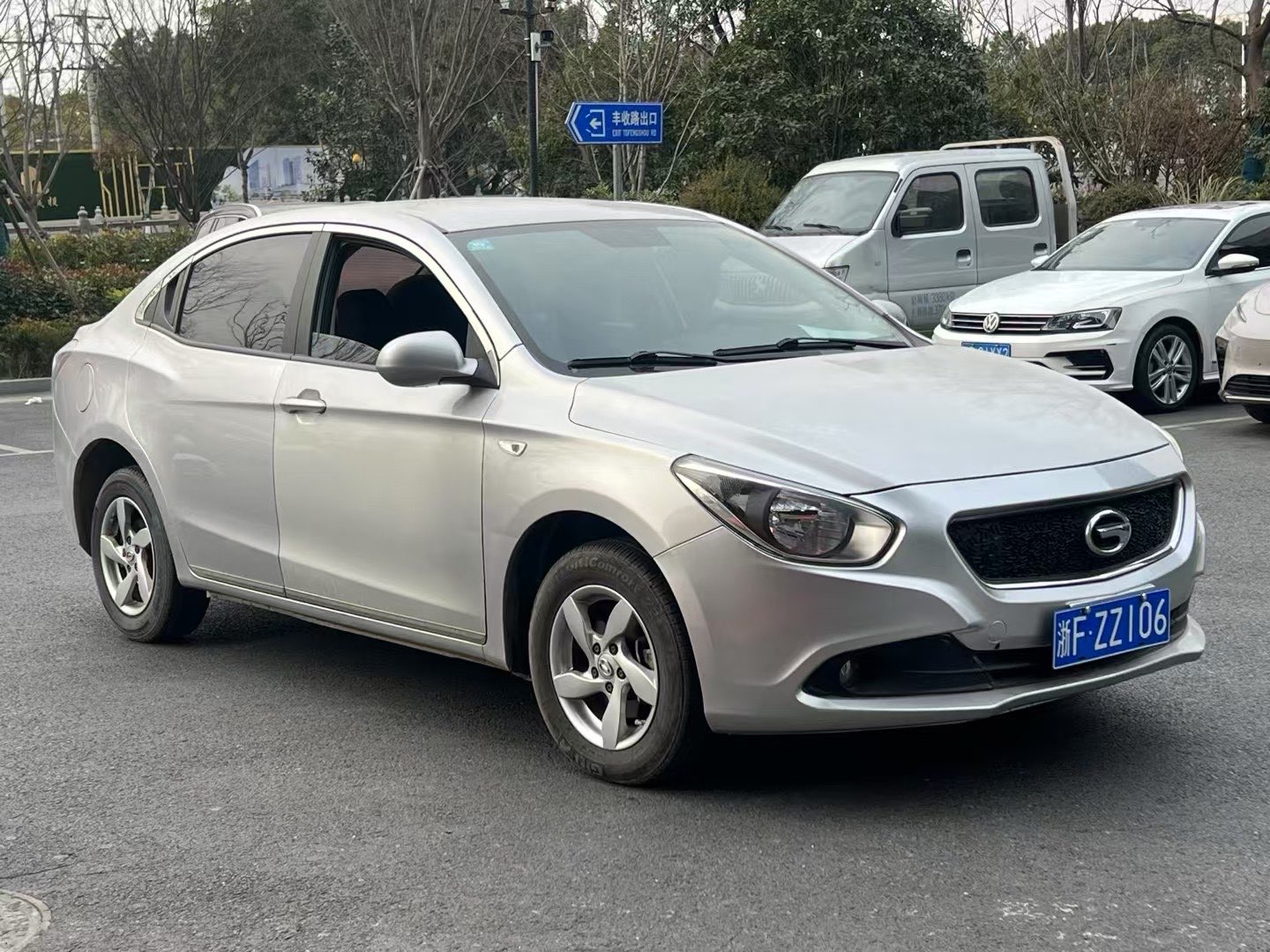 GAC Trumpchi GA3 2014 #3 GAC Trumpchi GA3 2014 car image #3