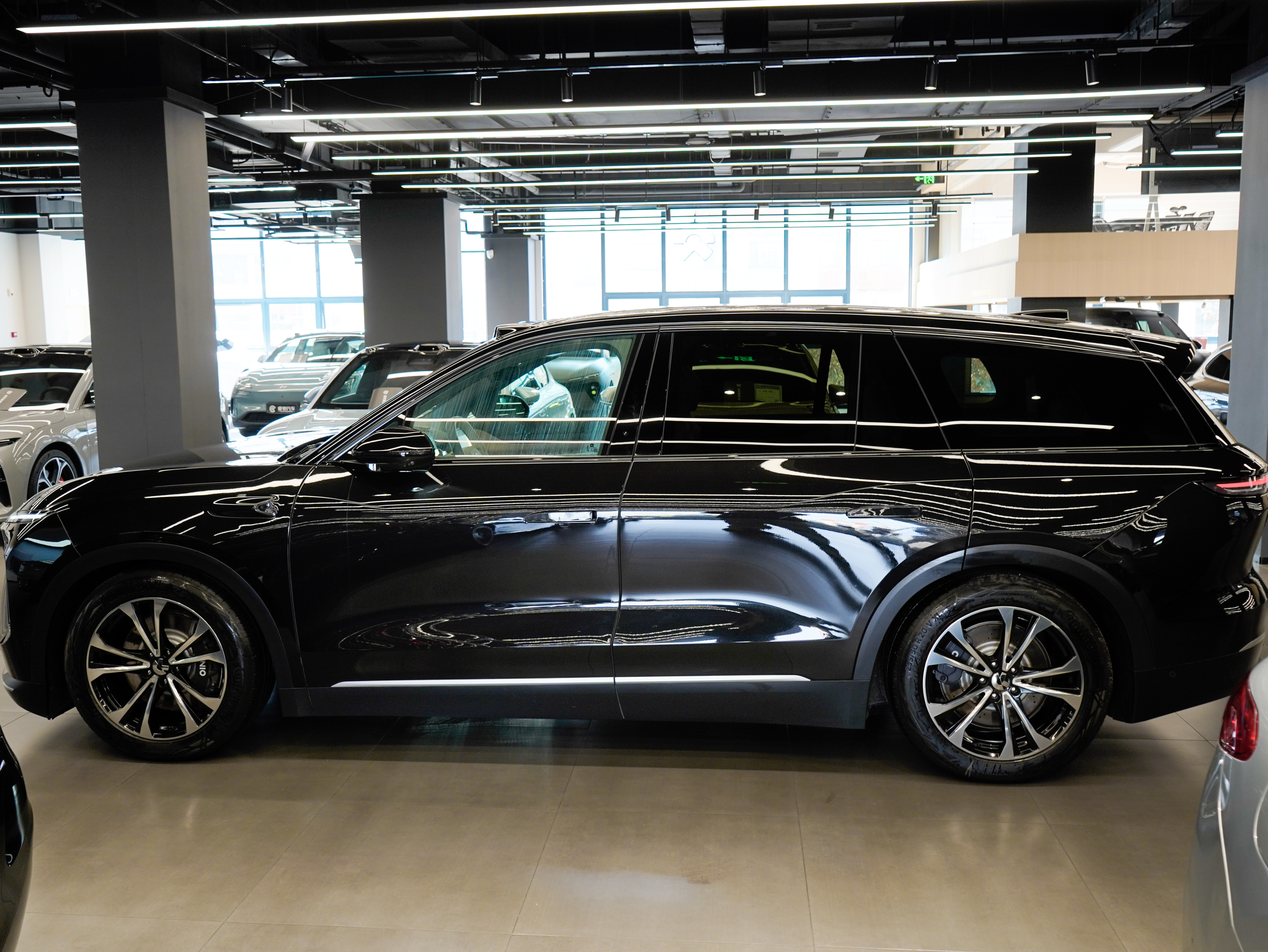 NIO ES8 2025 imagen de coche #3