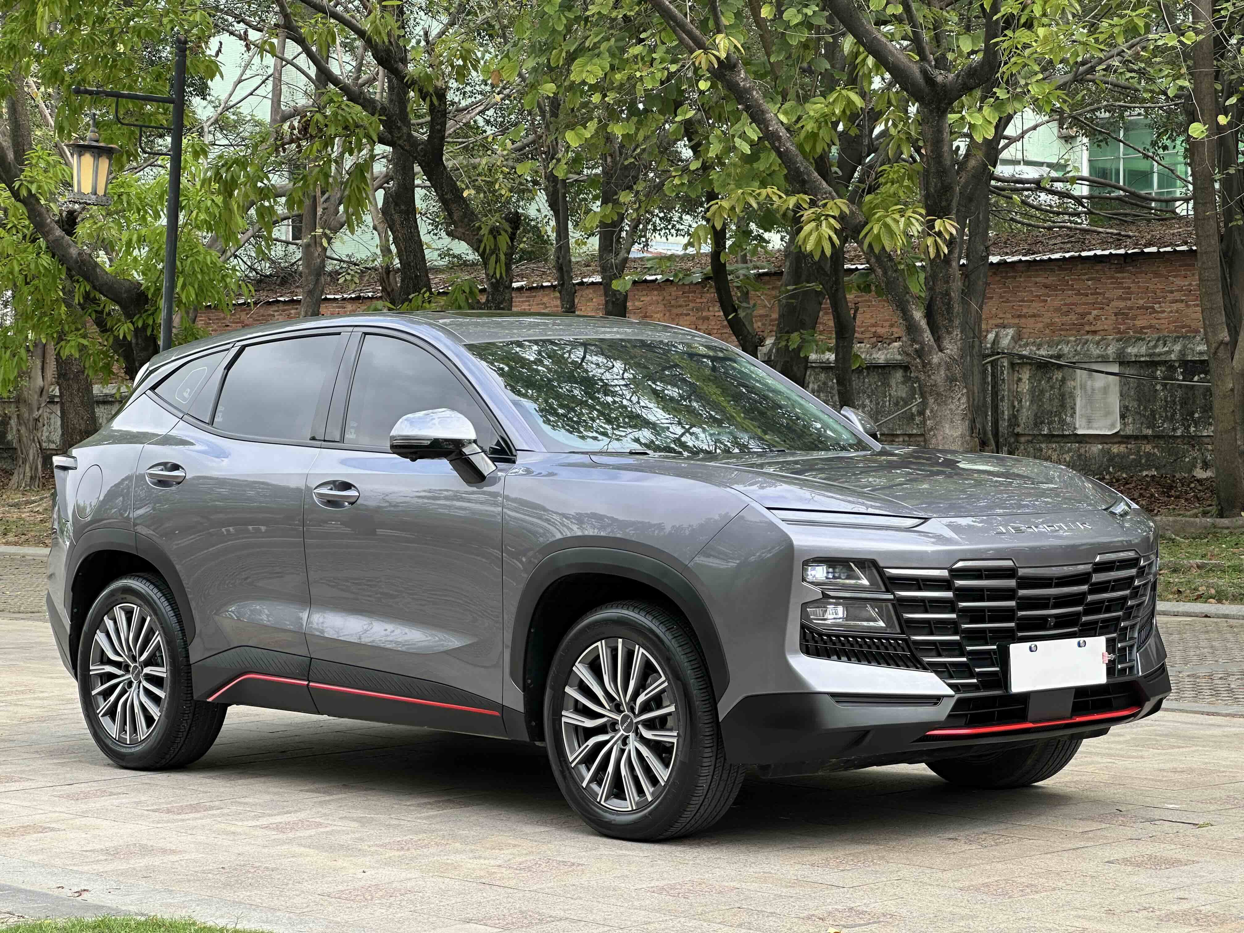 Dashing 2024 car image #3