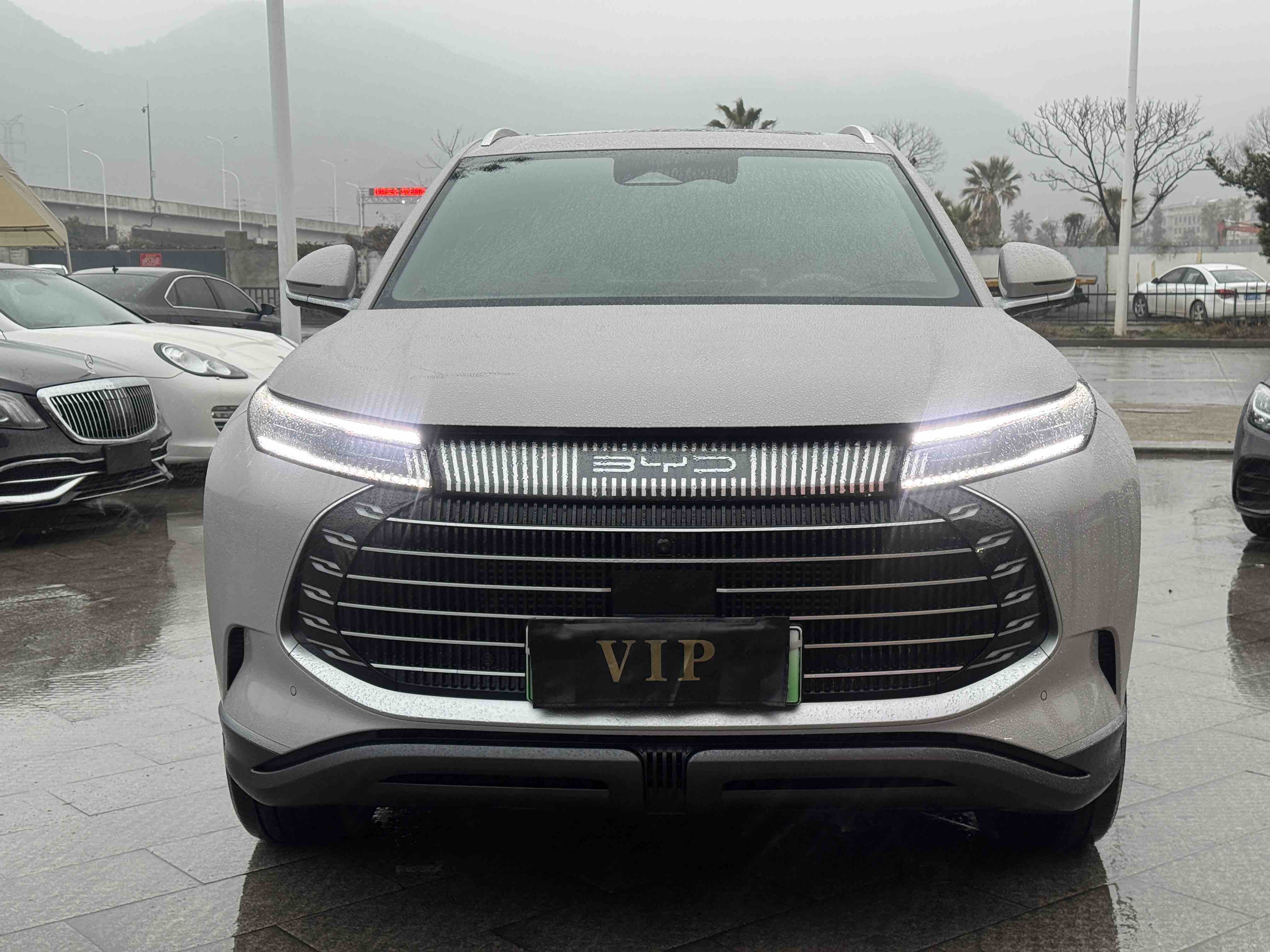 BYD Frigate 07 2023 #3 BYD Frigate 07 2023 car image #3